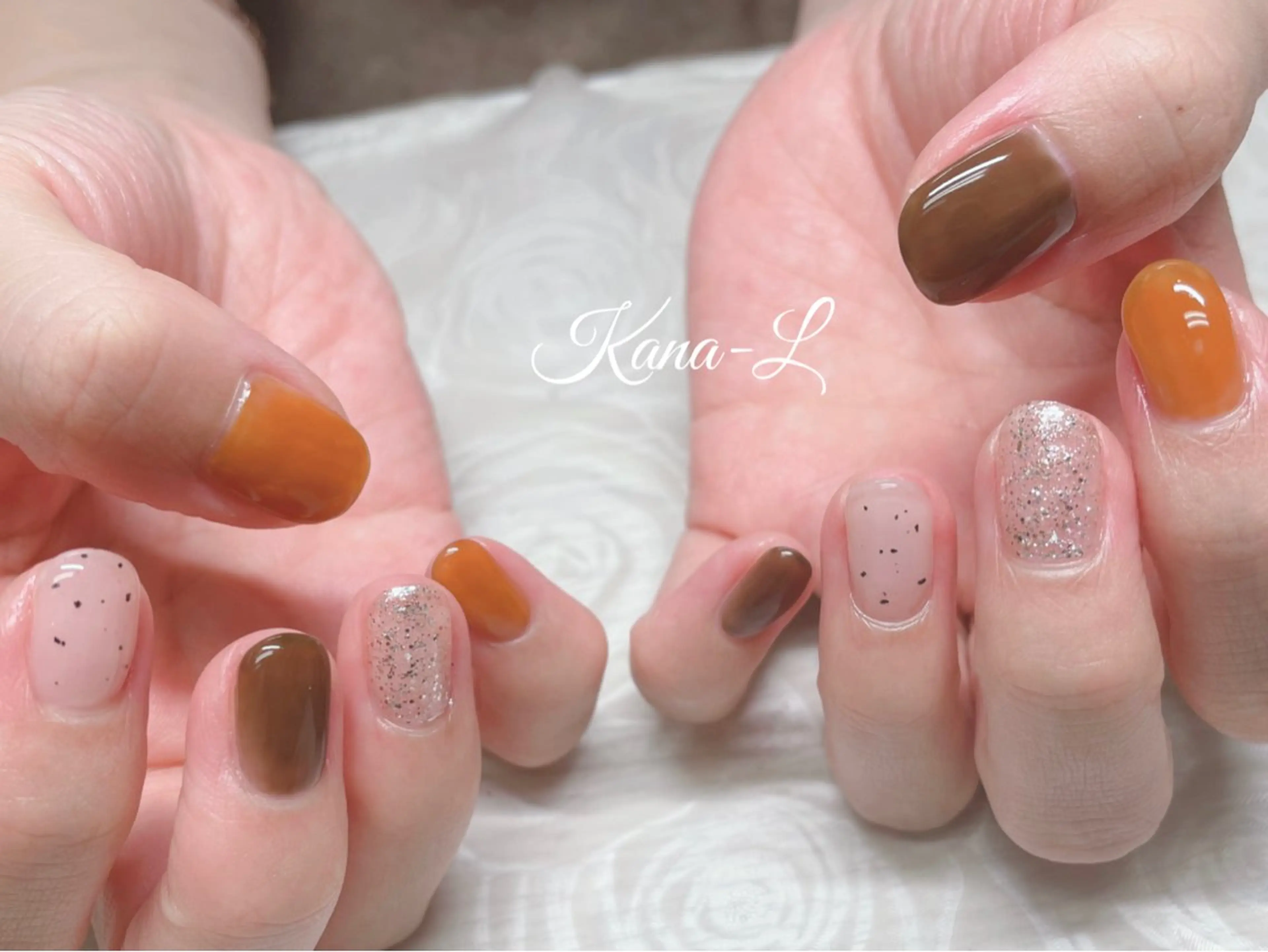 ネイル ジェルネイル パラジェル シンプルネイル 芦辺 香奈のネイルデザイン