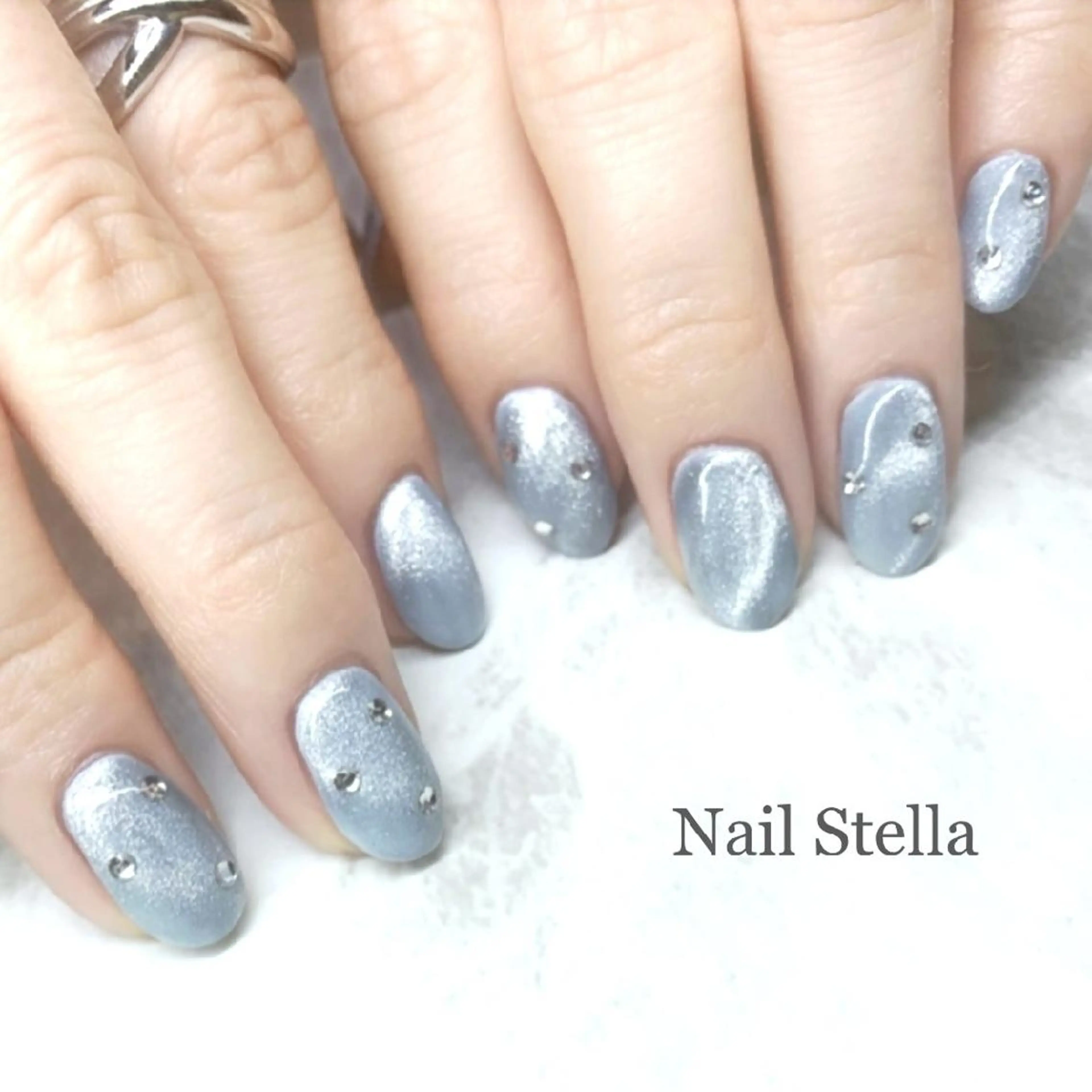 ショート カラー ネイル マグネットネイル nailStella KOKOIST取扱店のネイルデザイン