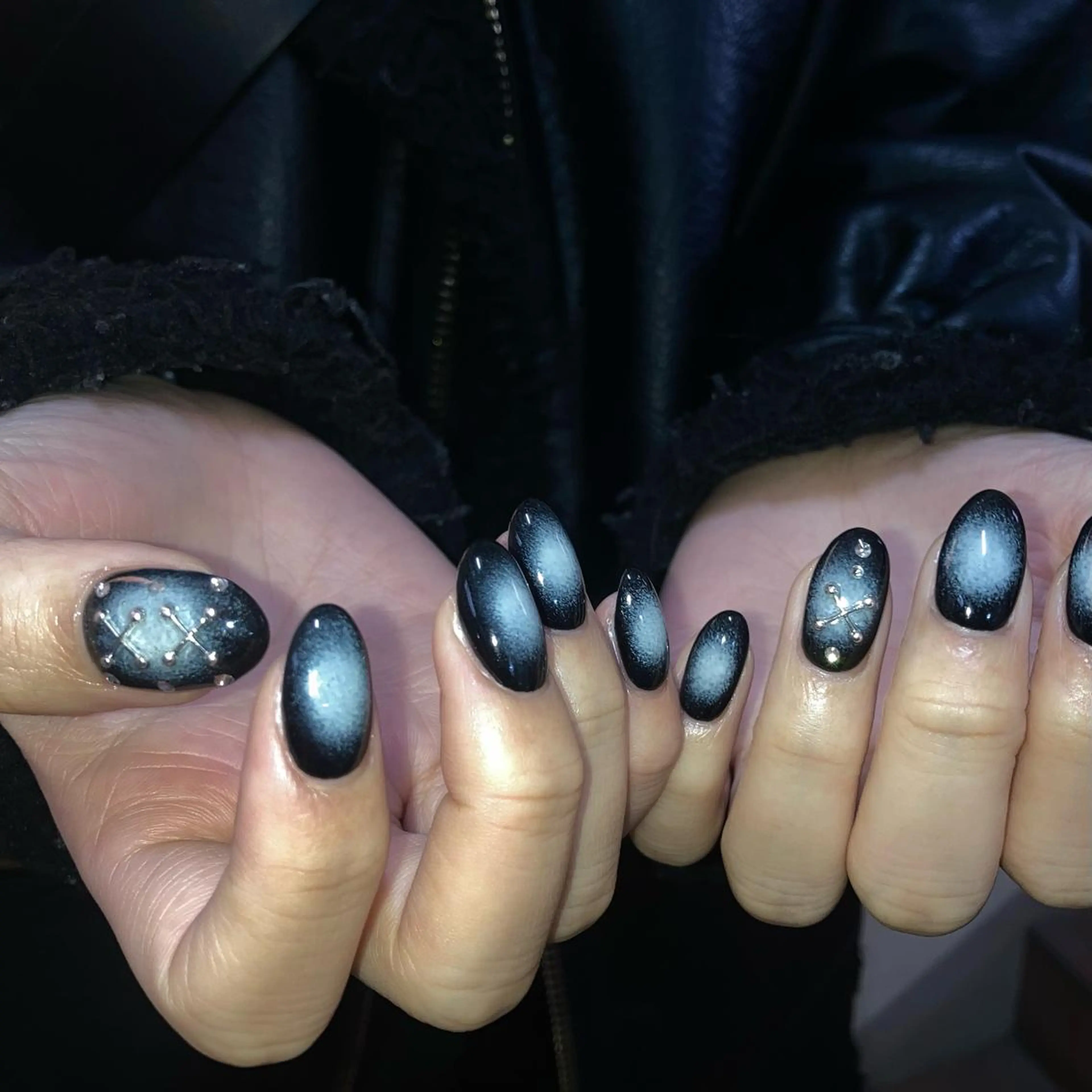 ネイル ハンドネイル フットネイル kana/モード ・グランジ໒꒱のネイルデザイン