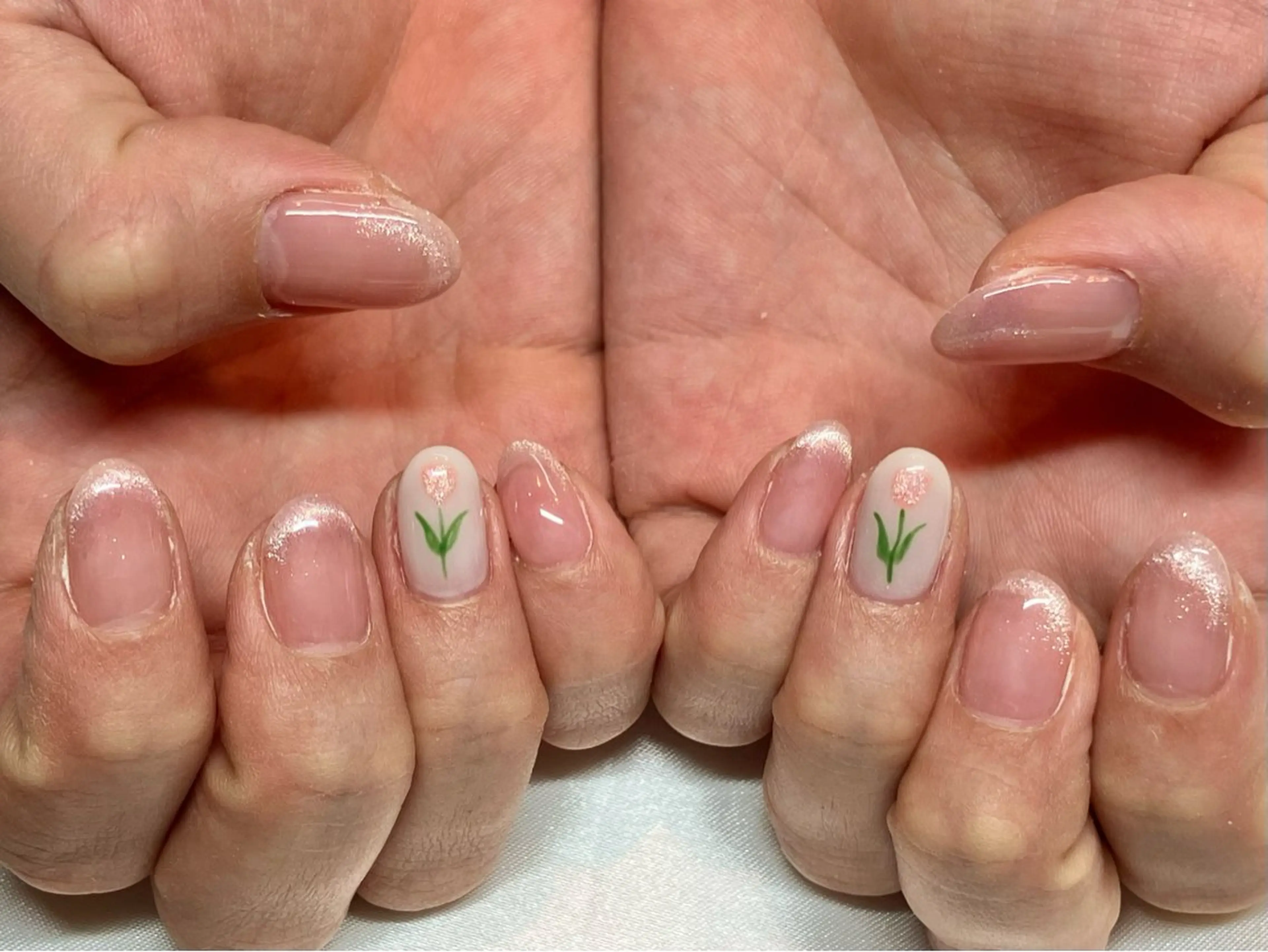 ネイル アートネイル フレンチネイル マグネットネイル マグネットフレンチ nail salon Luxury 梅田店所属・谷口 空心のネイルデザイン