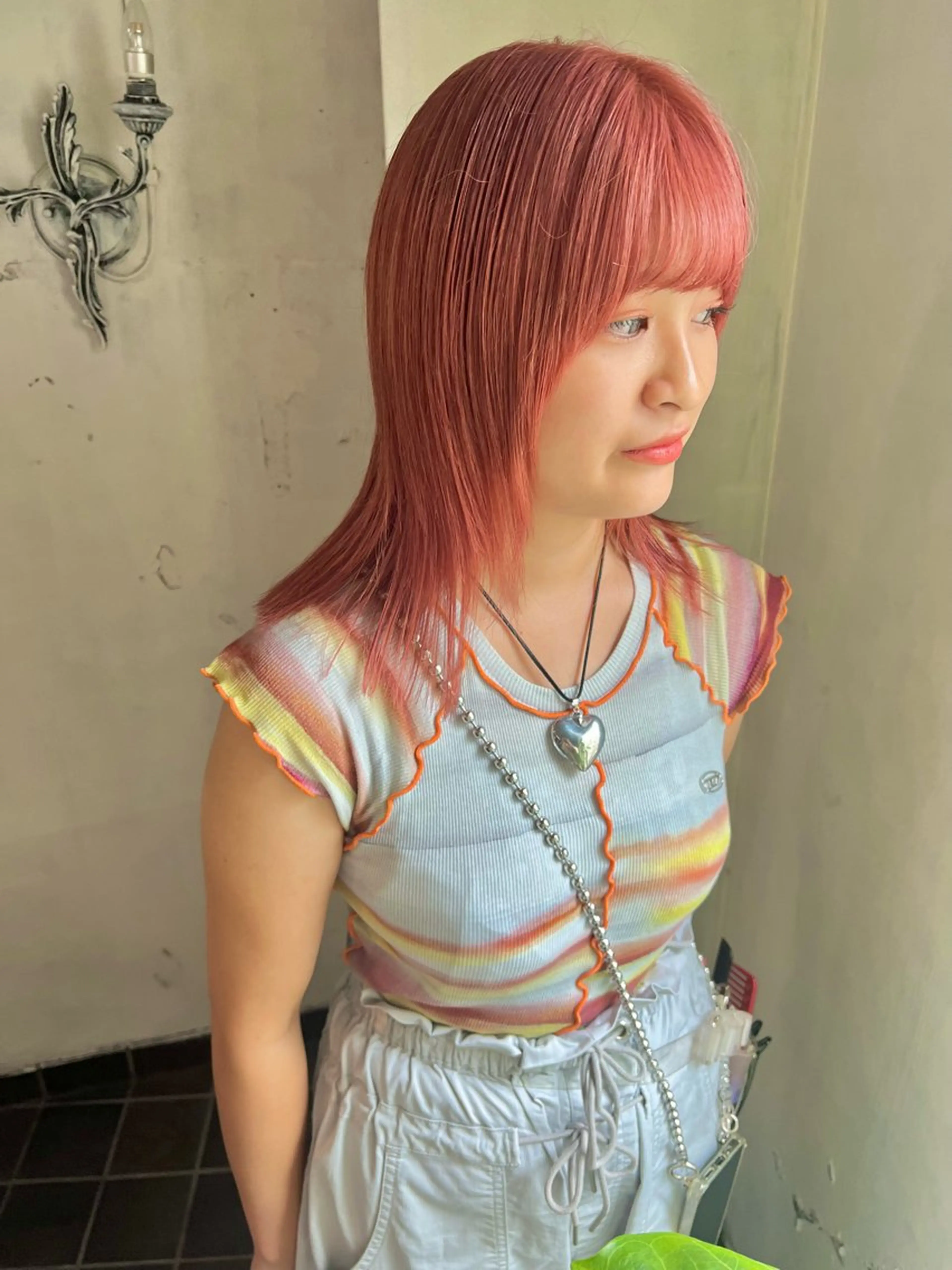 ミディアム カラー ピンクカラー ヘアカラー トリートメント 暖色カラー/ブリーチ /かしむらゆうかのヘアスタイル