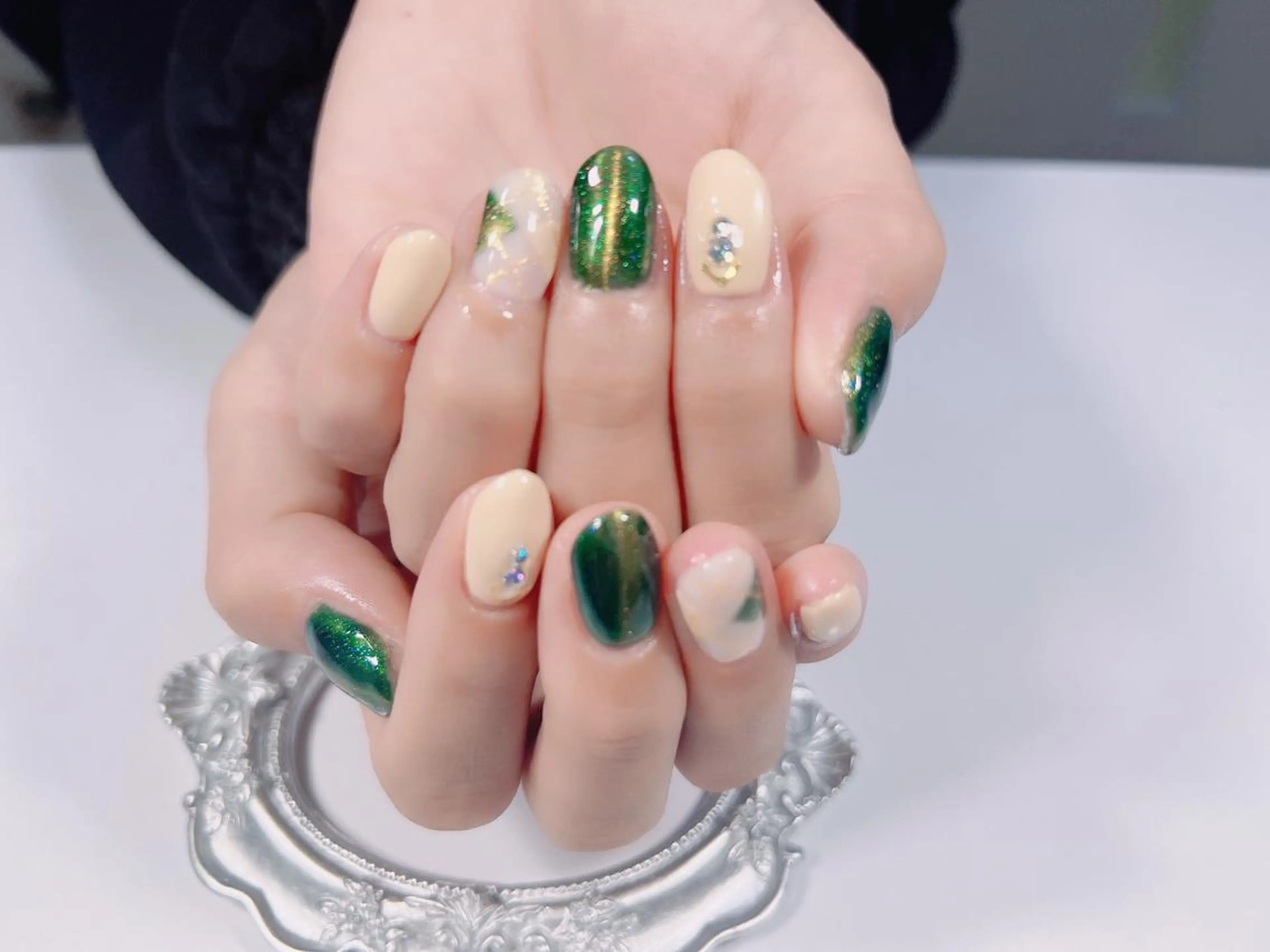 ネイル ネイルサロン ロア旧ジョリーのネイルデザイン