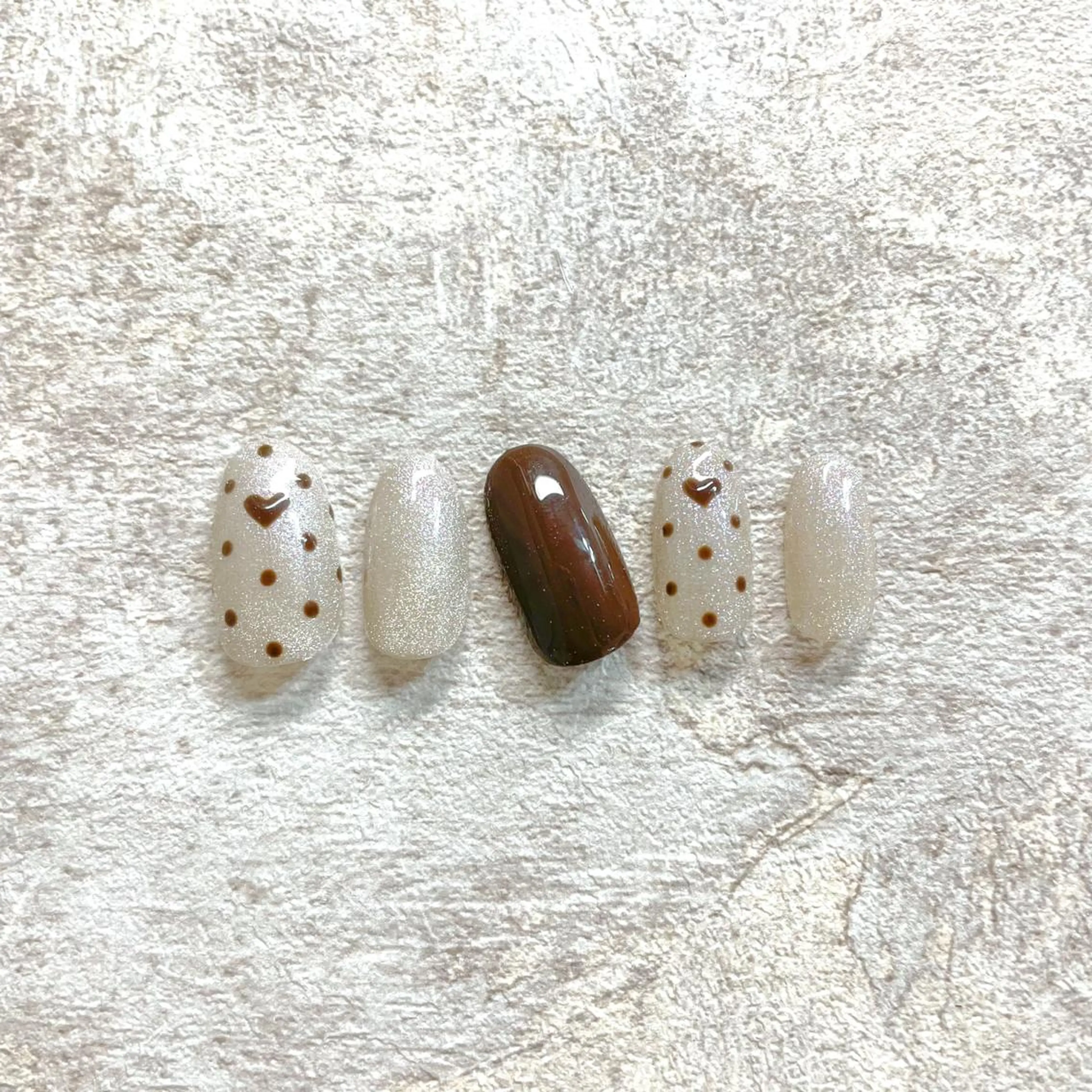 ネイル Tiary Nail Fのネイルデザイン