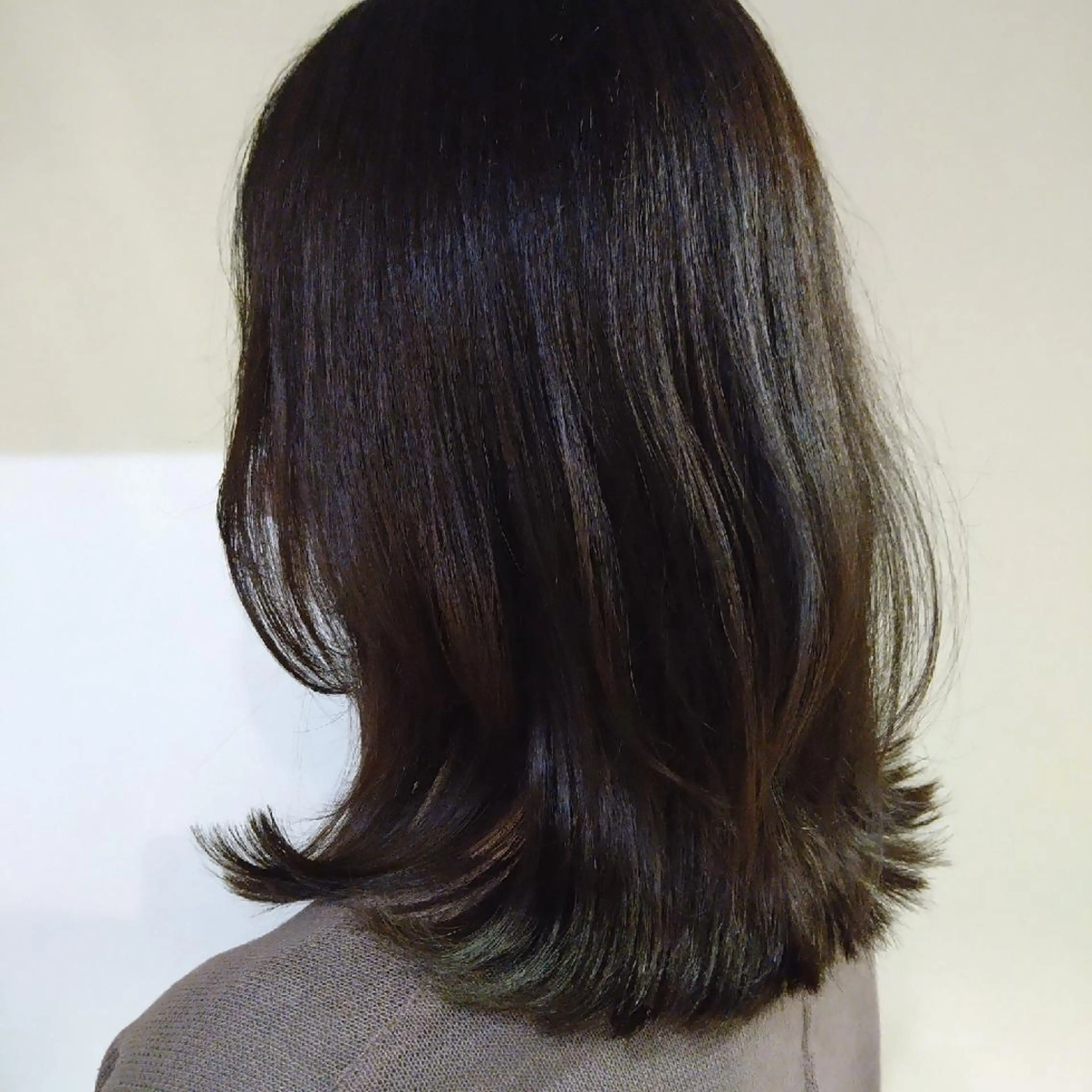 ミディアム 外ハネヘア ducca所属・ducca/ kariyaのヘアスタイル