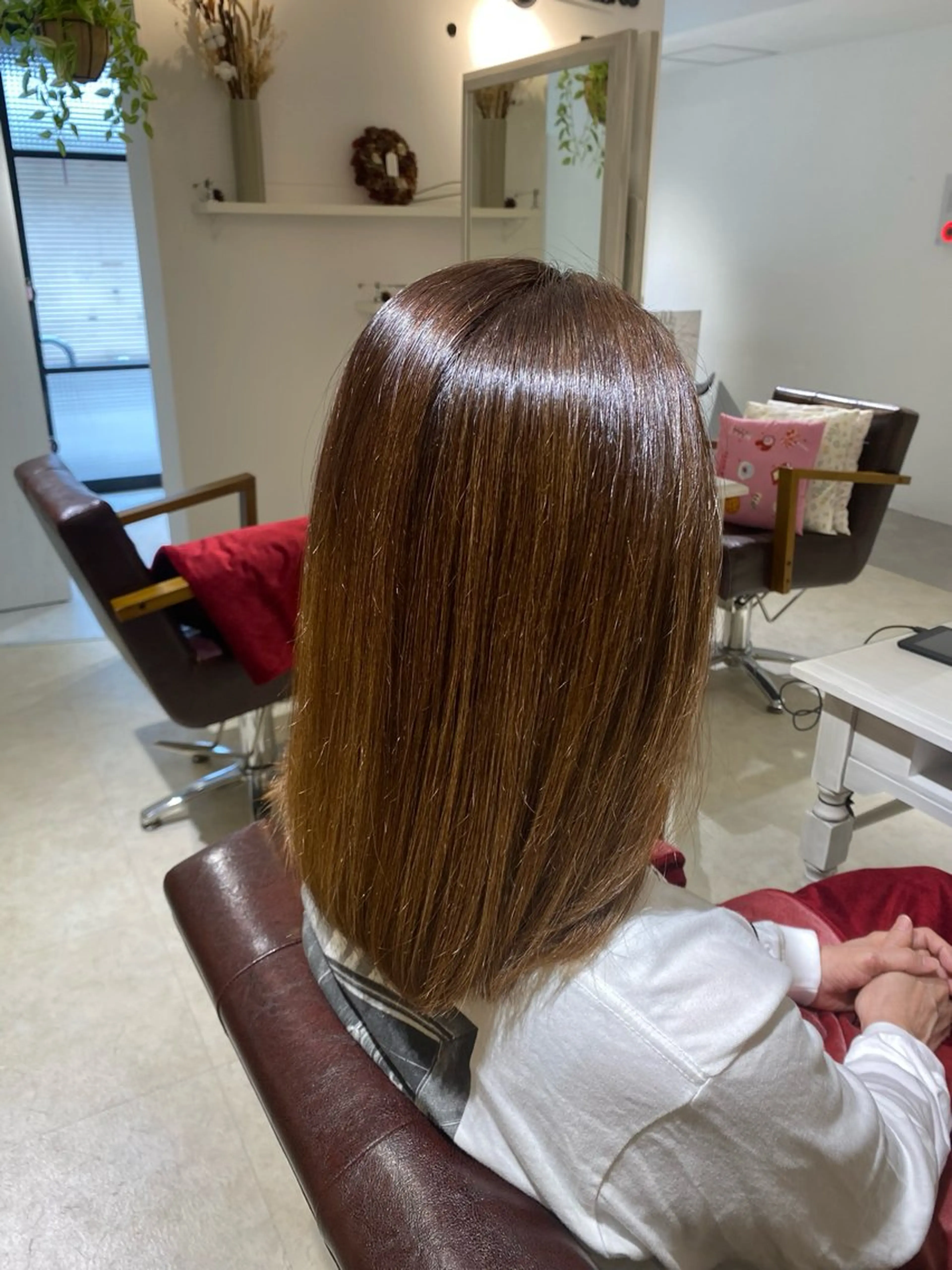 ミディアム カット ヘアカラー ショートカット 🌷Asamiのヘアスタイル