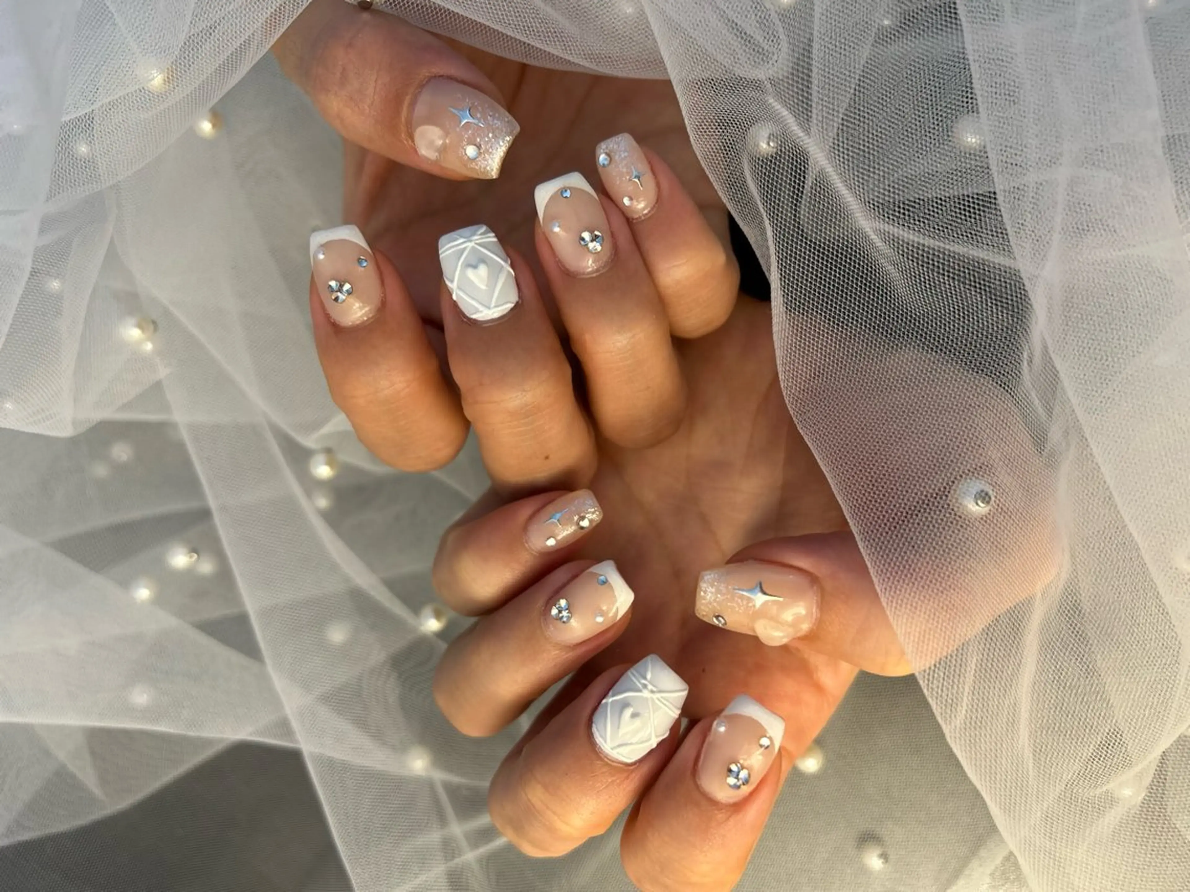 ネイル ハンドネイル フットネイル ✴︎ Delightのネイルデザイン