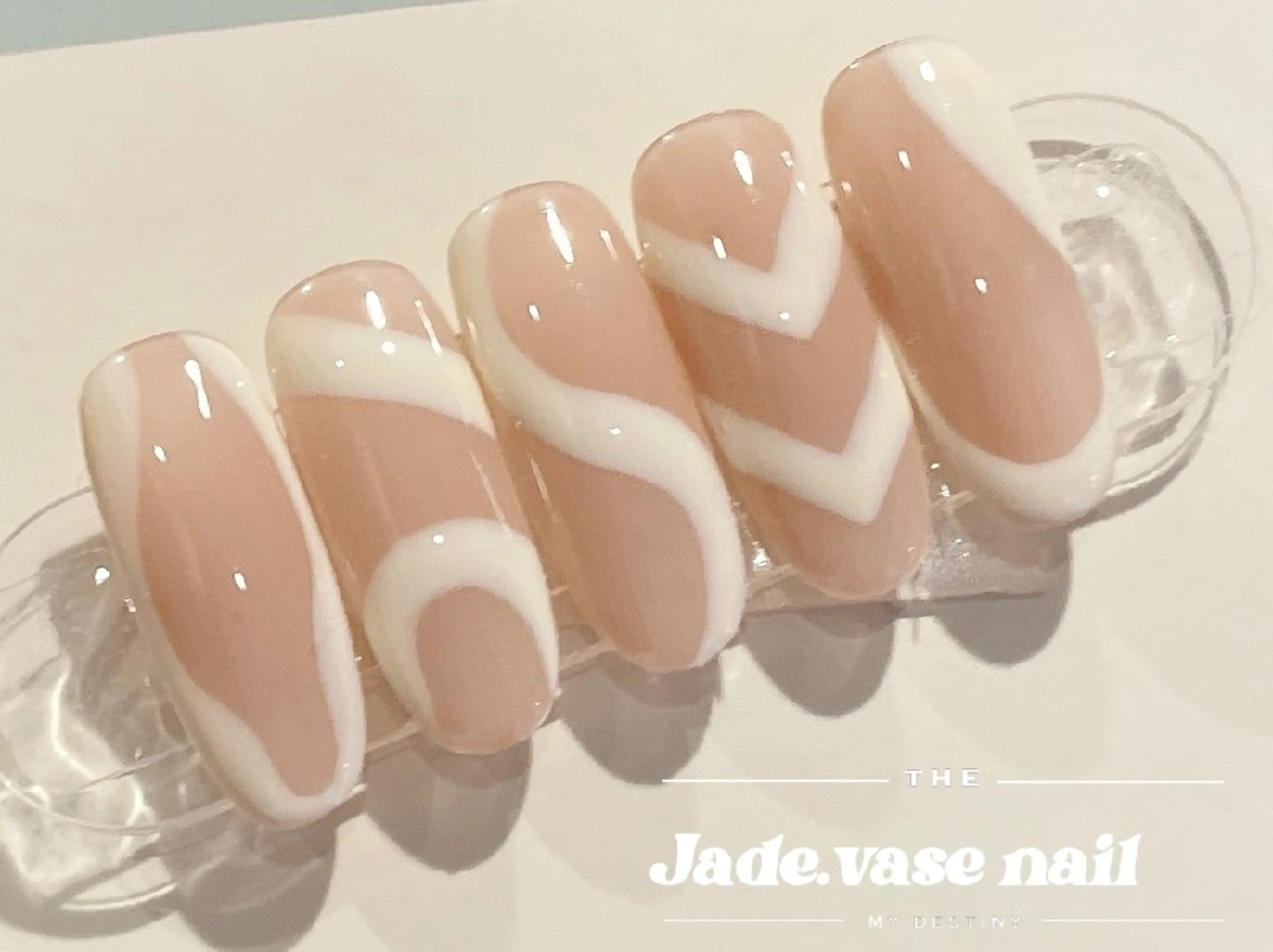 ネイル も りのネイルデザイン