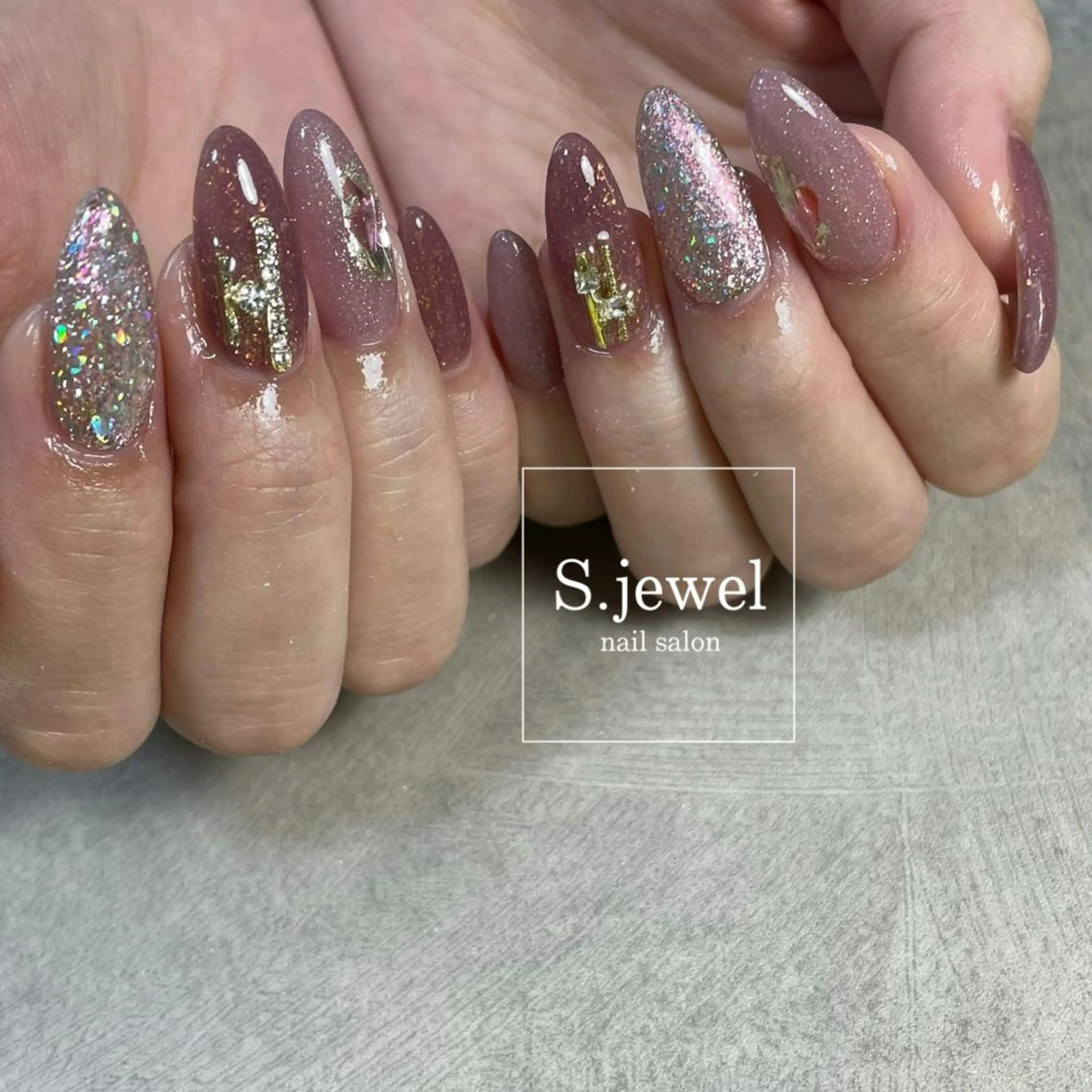 ネイル S♡JEWEL所属・S. JEWELのネイルデザイン