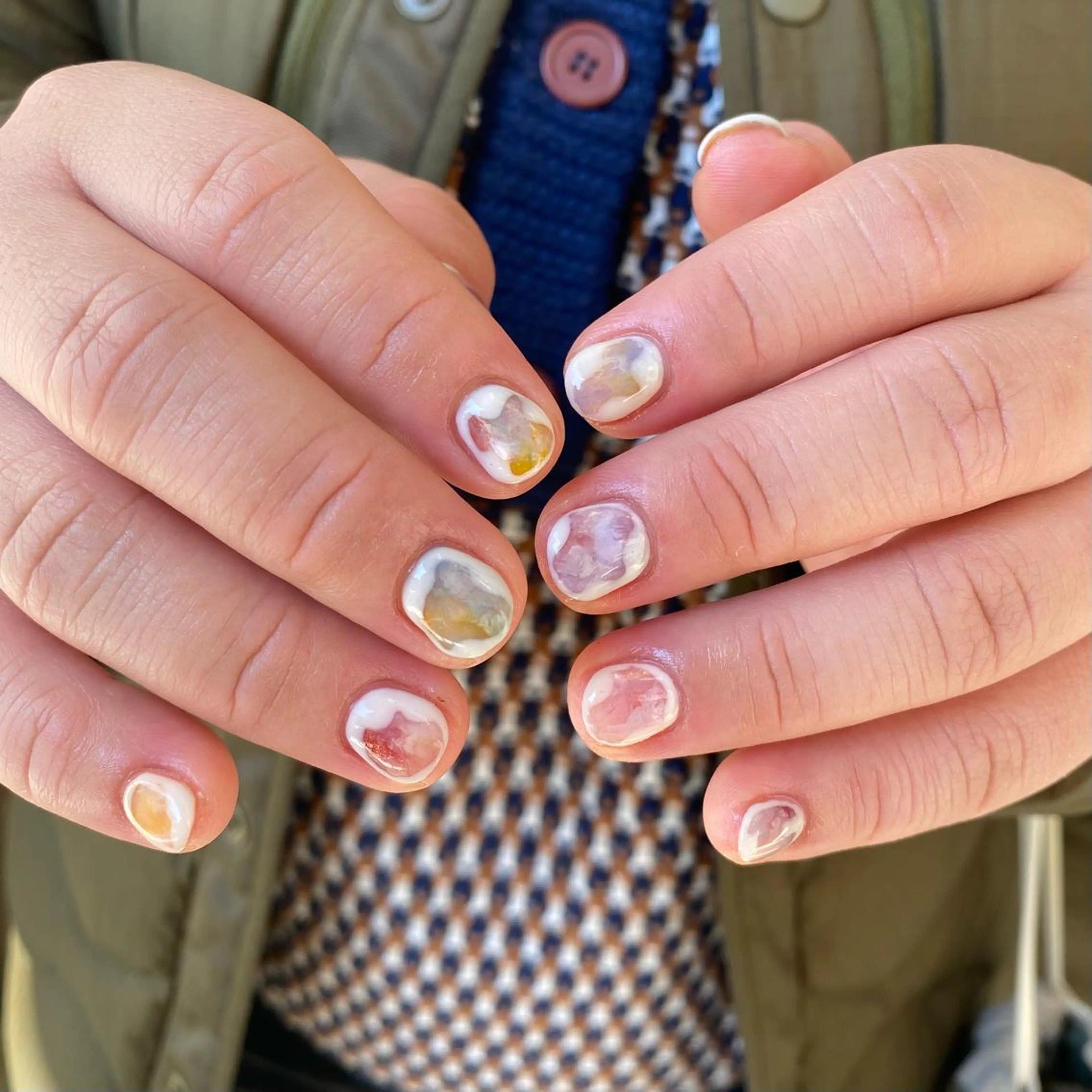 ネイル 春ネイル ハンドネイル nable.所属・栗林 実莉のネイルデザイン