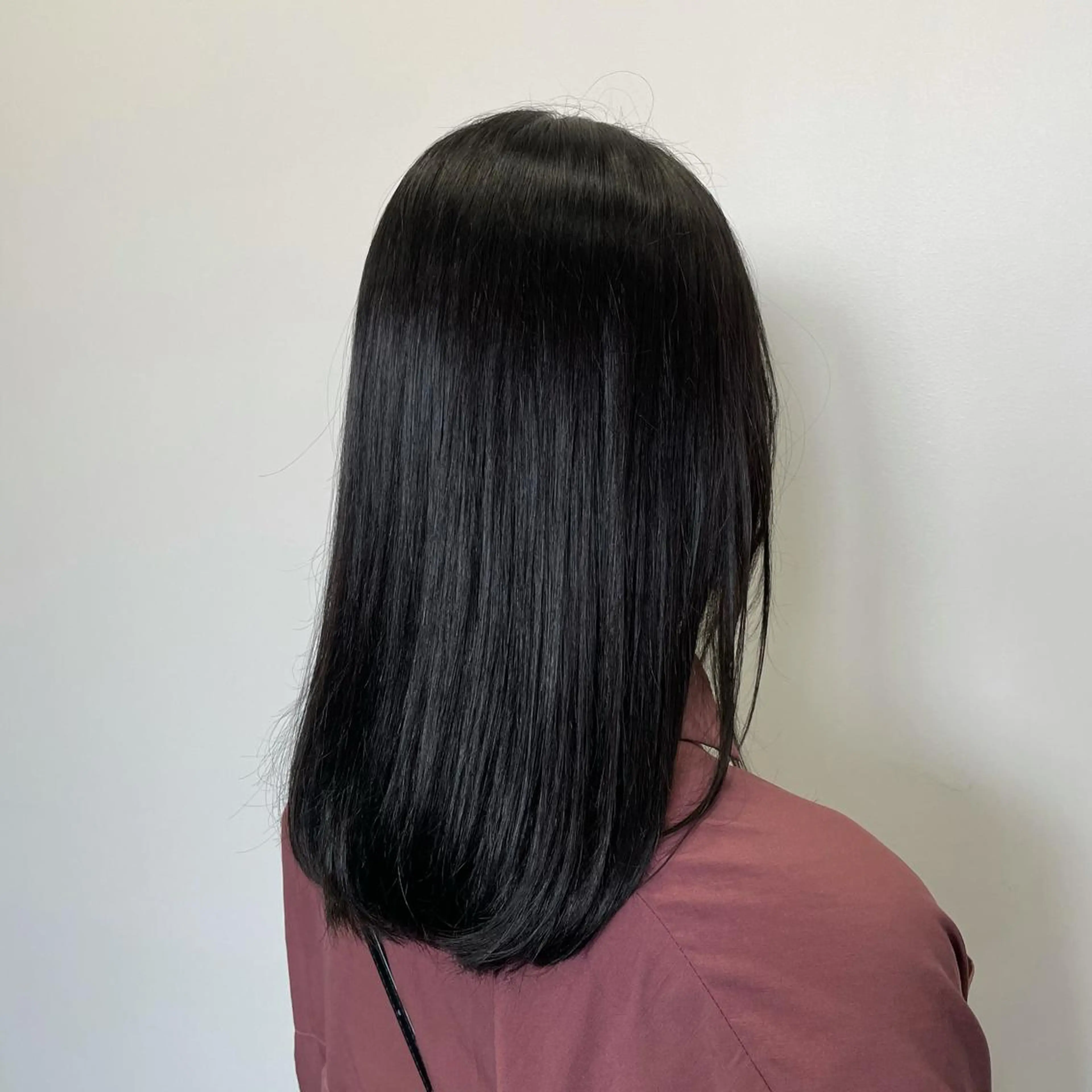 ミディアム カラー ヘアアレンジ ヘアカラー トリートメント ☁️縮毛矯正✖️ 透明感☁️りくのヘアスタイル