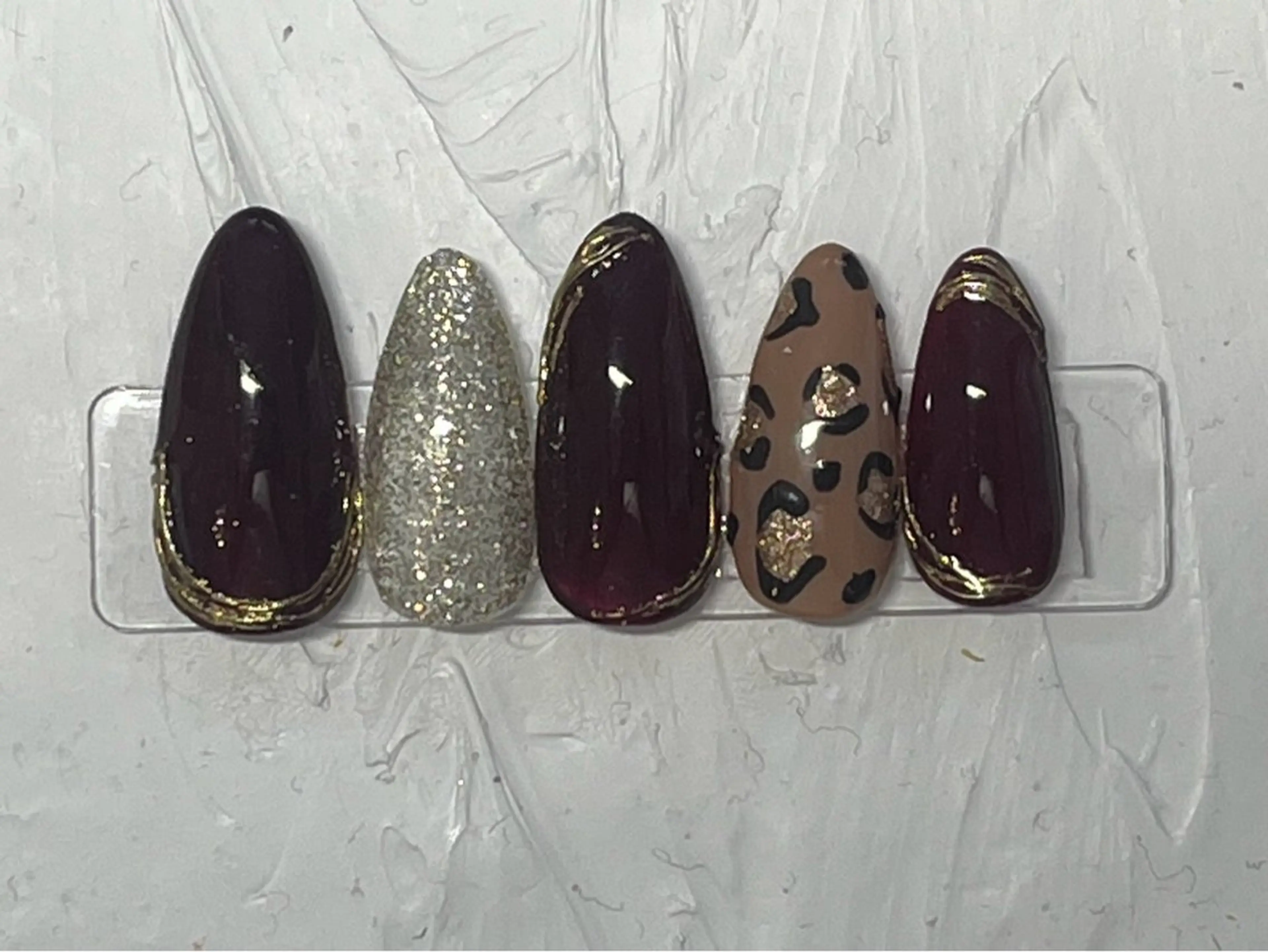 限定デザインネイルD2(オフ込み)の写真