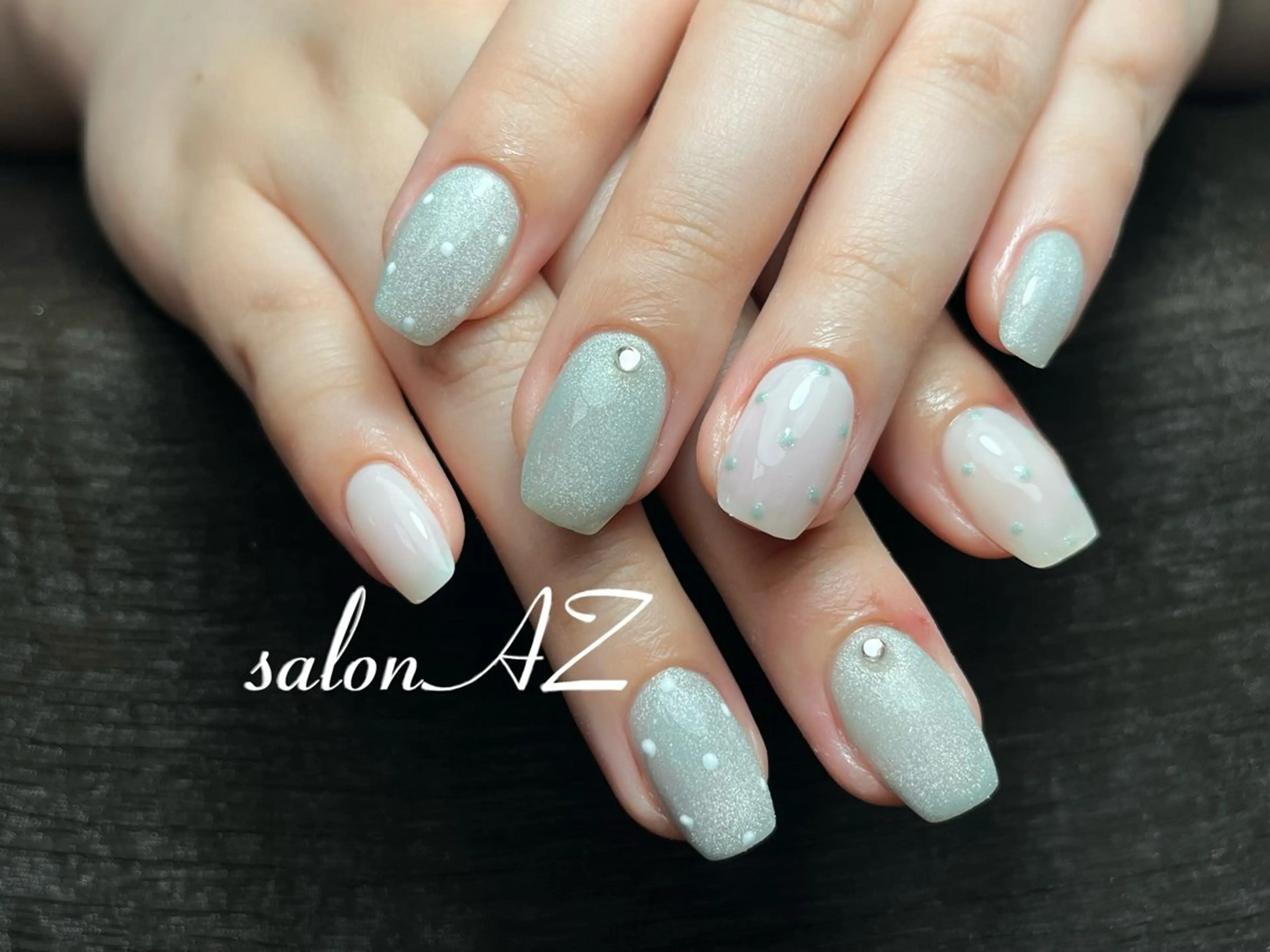 ネイル 長さ出し フットネイル フレンチネイル ジェルネイル マグネットネイル salon AZのネイルデザイン