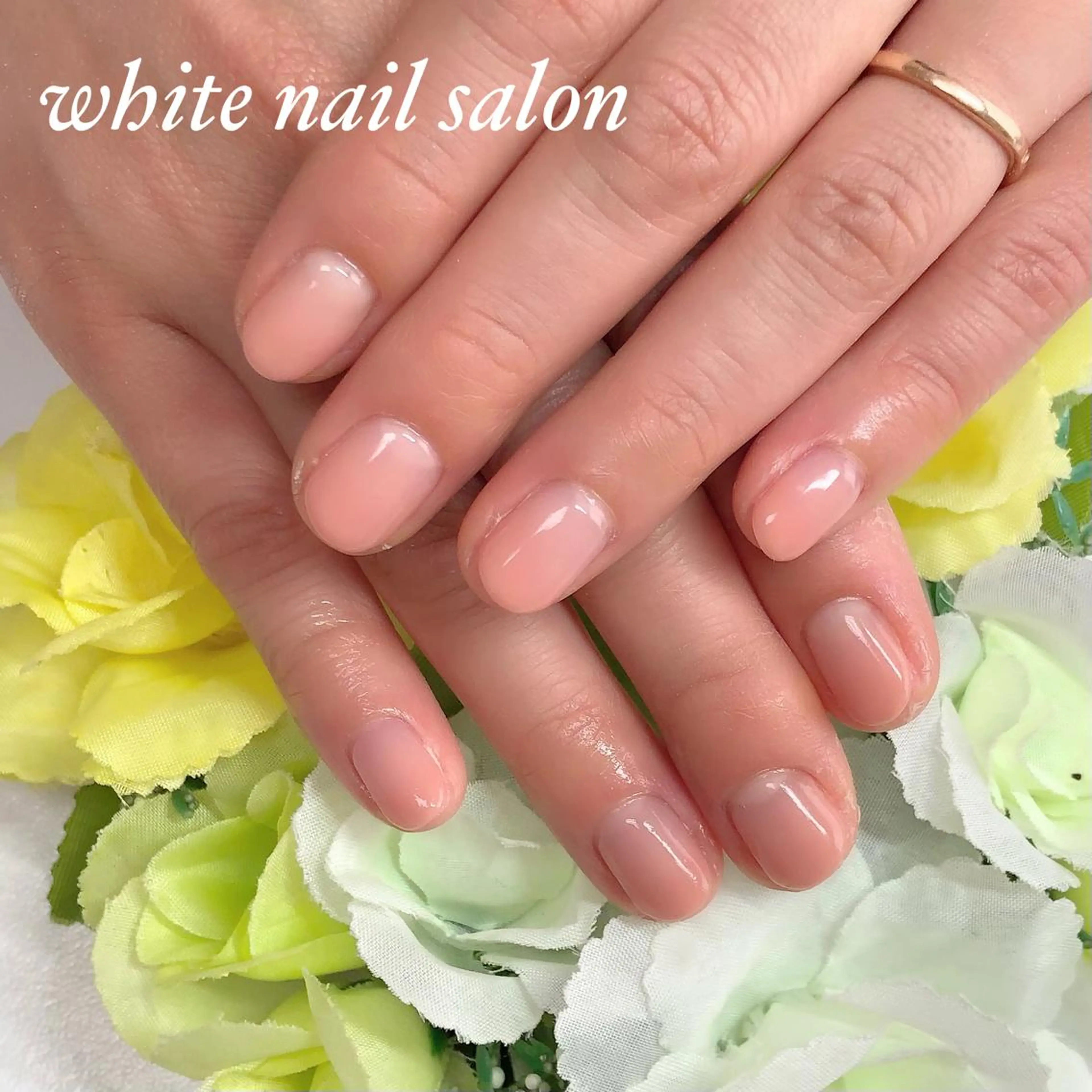 ネイル フットネイル ジェルネイル ハードジェル 持ち込み オフィスネイル ハンドネイル white nail salonのネイルデザイン