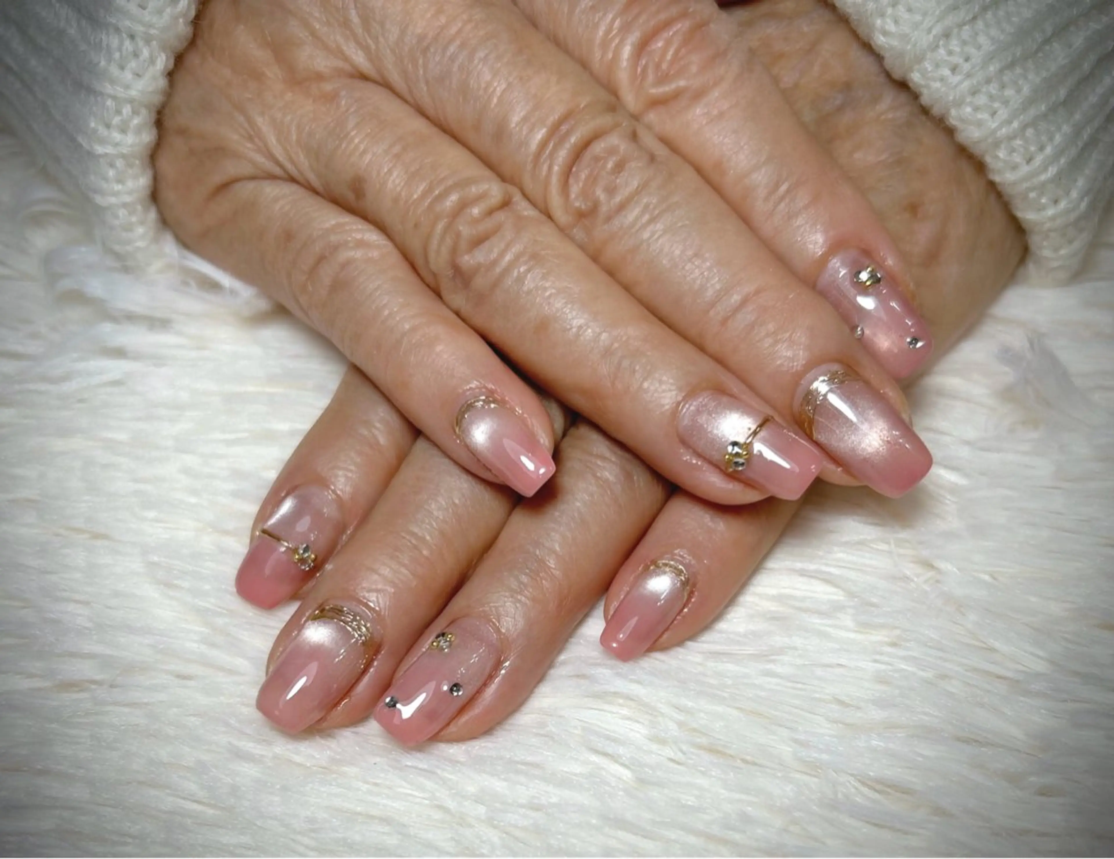 ネイル Nailsalon Latteのネイルデザイン