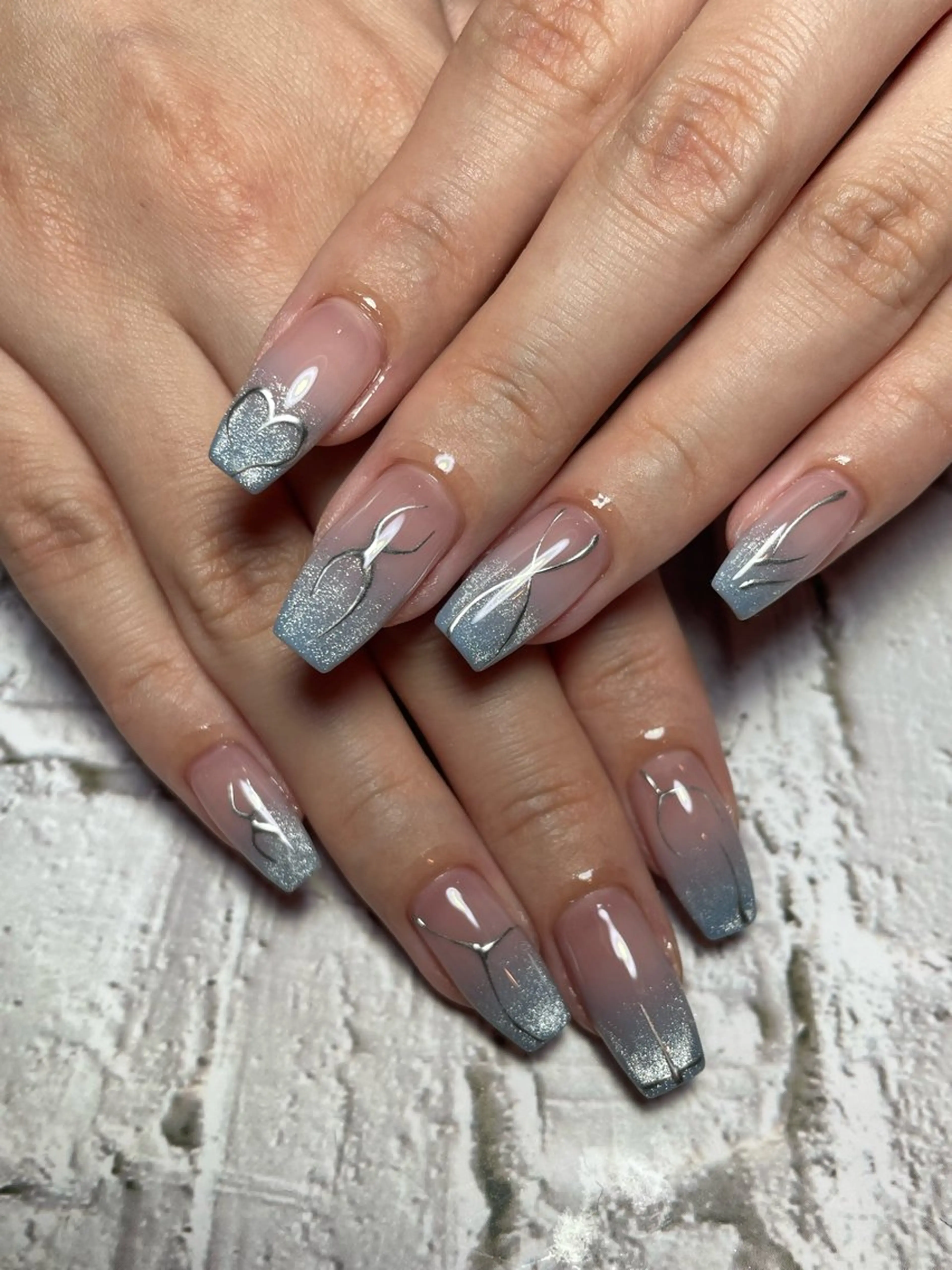 ネイル グラデーション マグネットネイル nailsalonIF所属・akira .のネイルデザイン