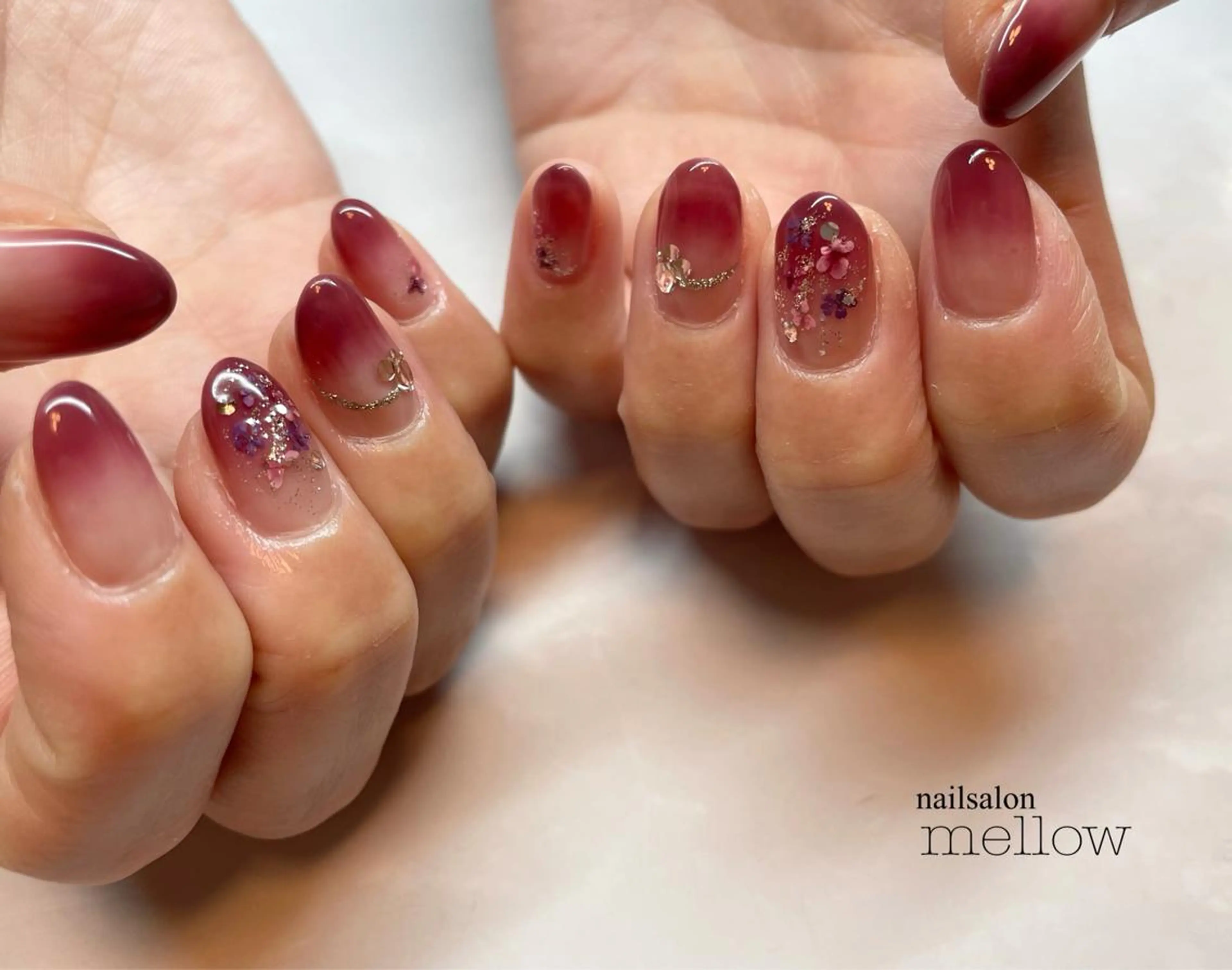 ネイル グラデーション パープル ストーンネイル 大山 浩美のネイルデザイン