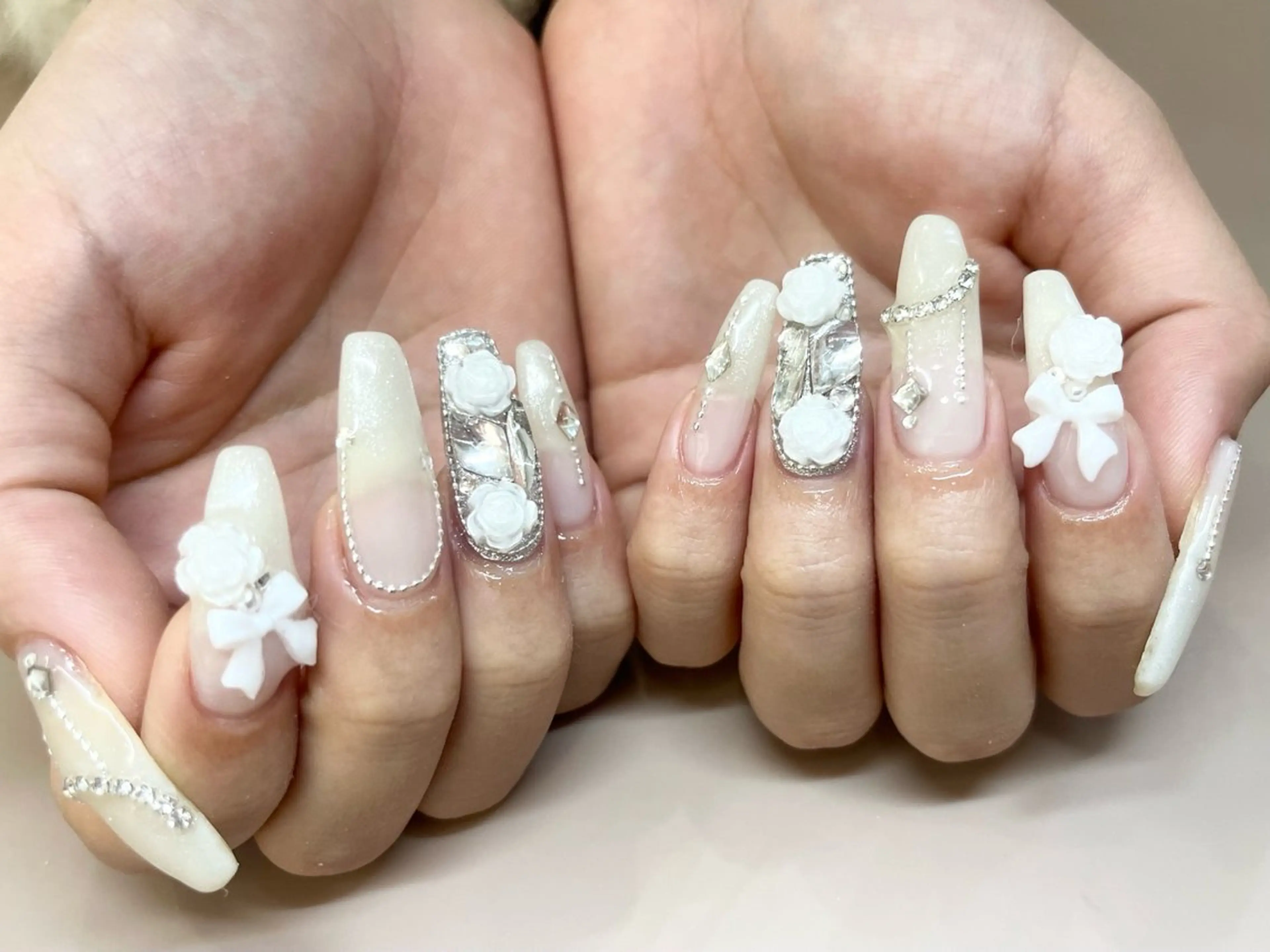 ネイル petit ange所属・petit angeのネイルデザイン