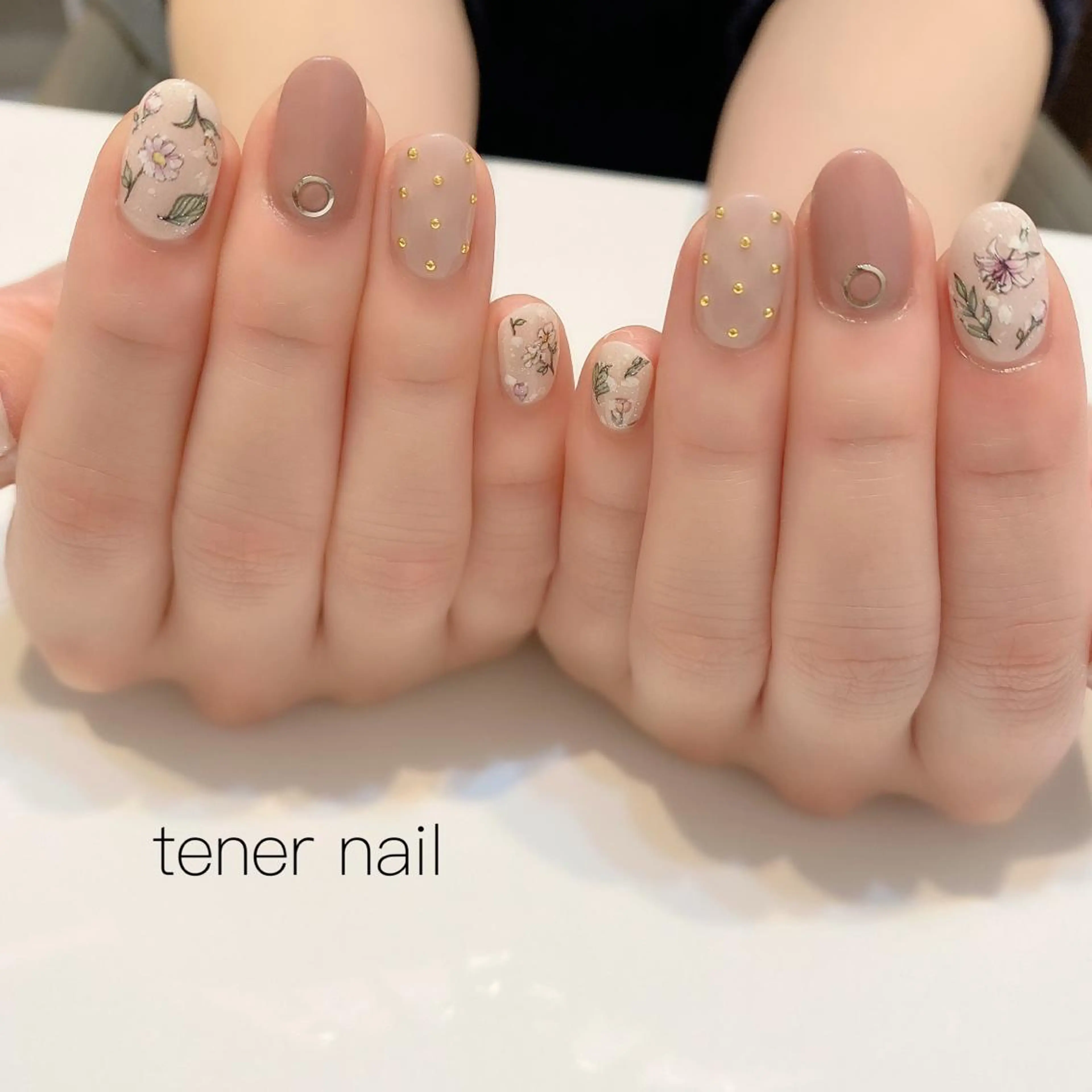 ネイル アートネイル フラワーネイル ピンク 春ネイル tener  nail  テネルネイル所属・テネルネイル tener nailのネイルデザイン