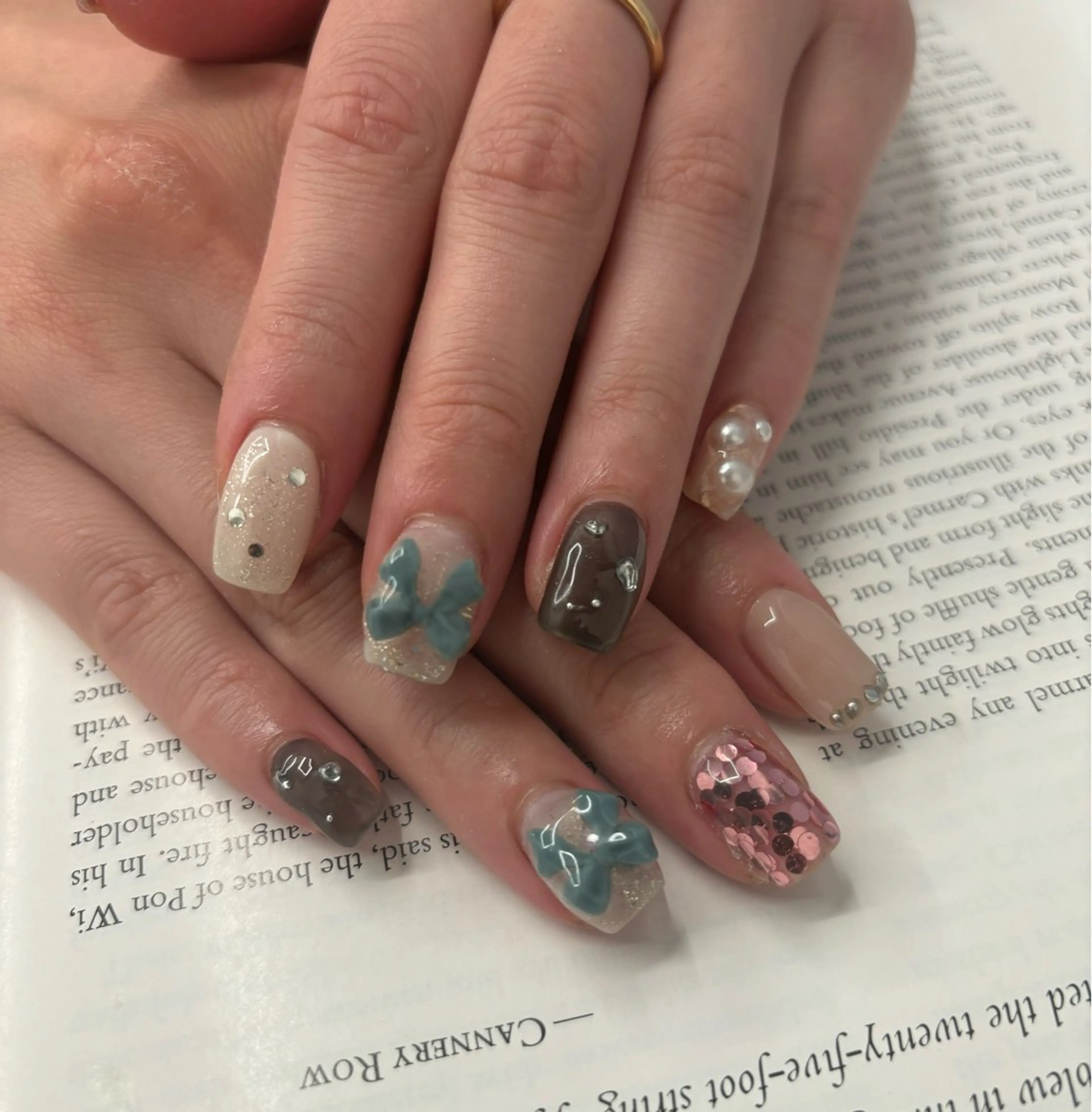 ネイル ハンドネイル era Sahoのネイルデザイン