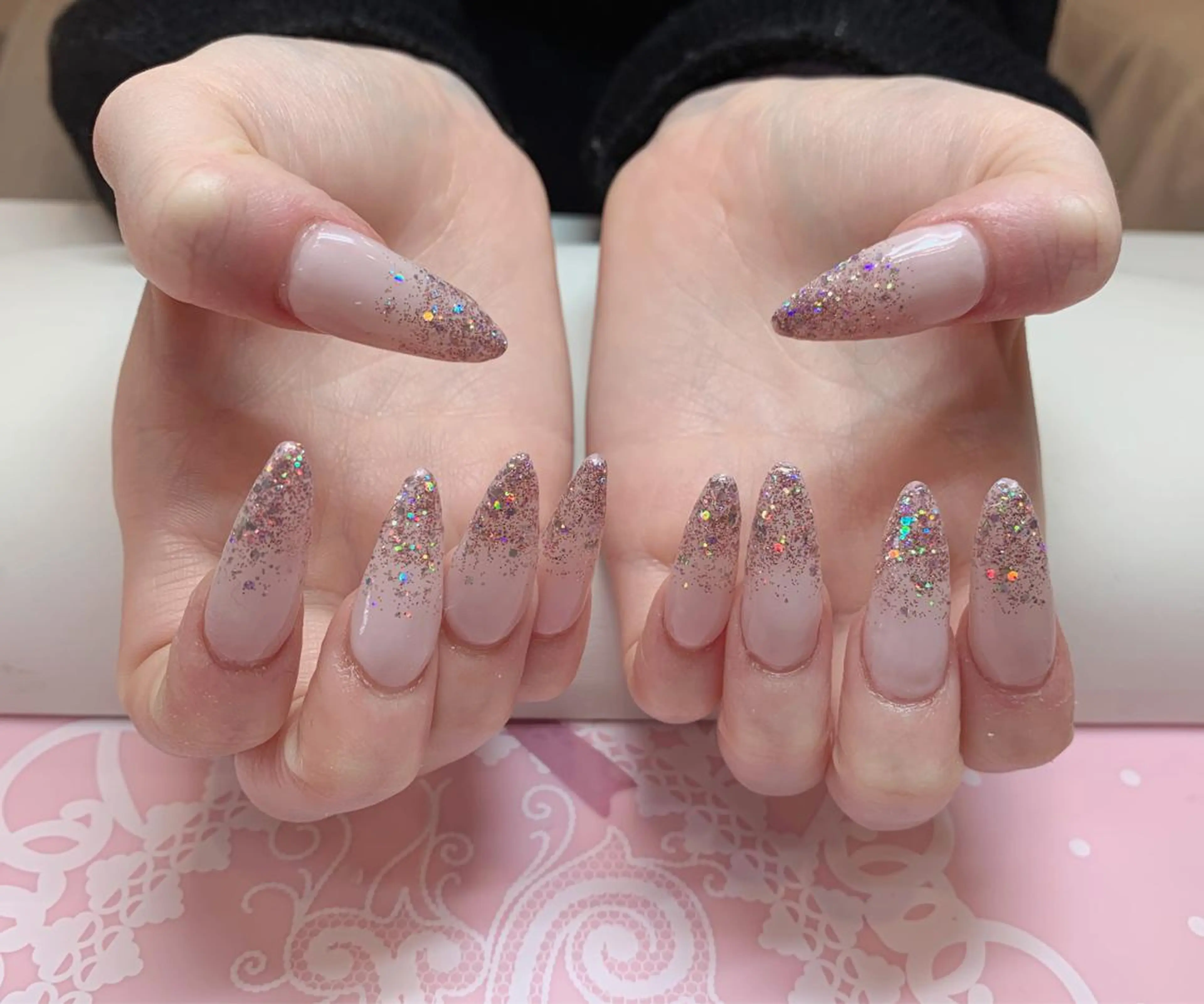 ネイル Ui_Amor (パラジェル)のネイルデザイン