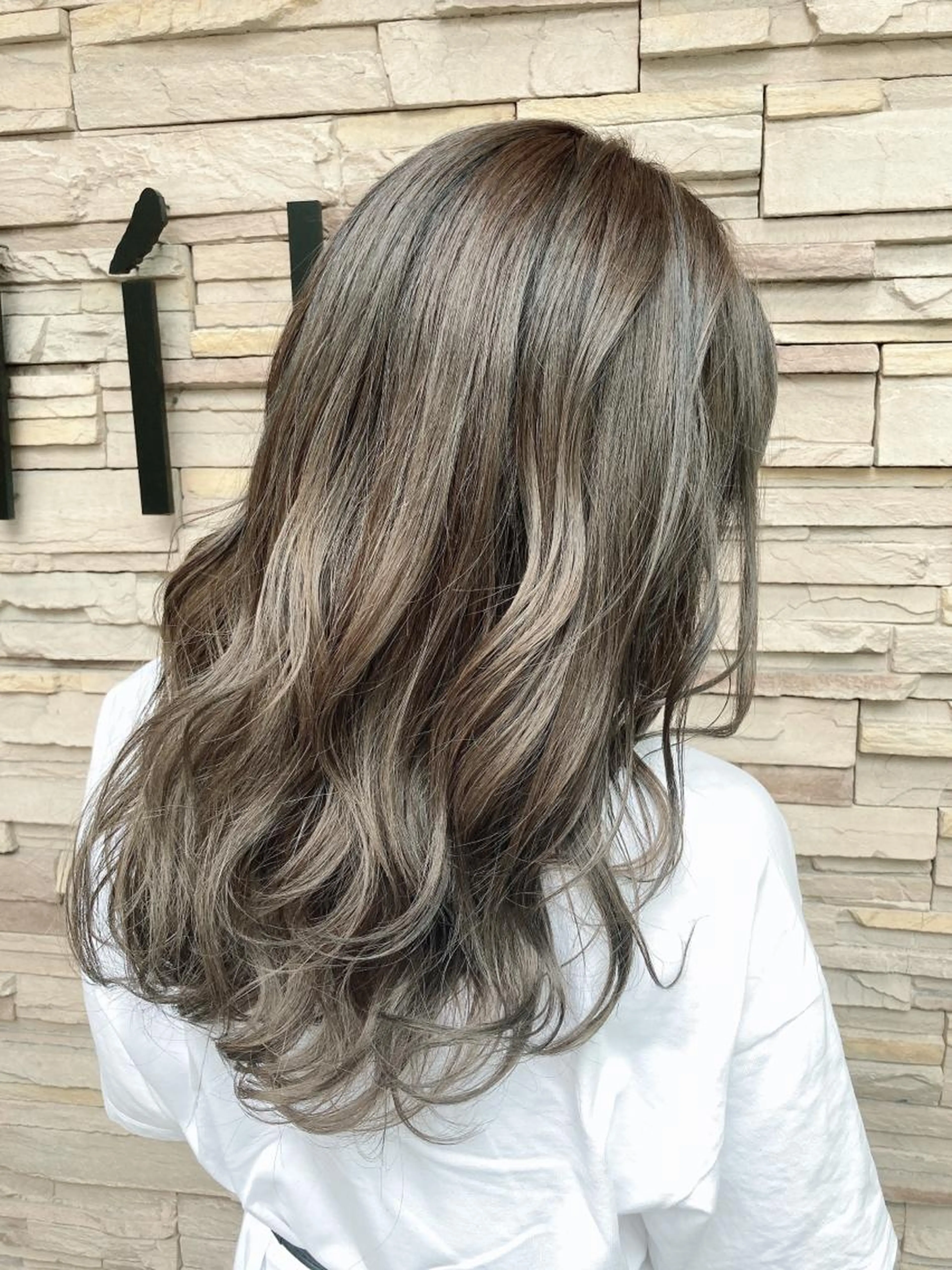 ✨1番人気✨カット & アディクシーカラー &保湿ヘアパックの写真
