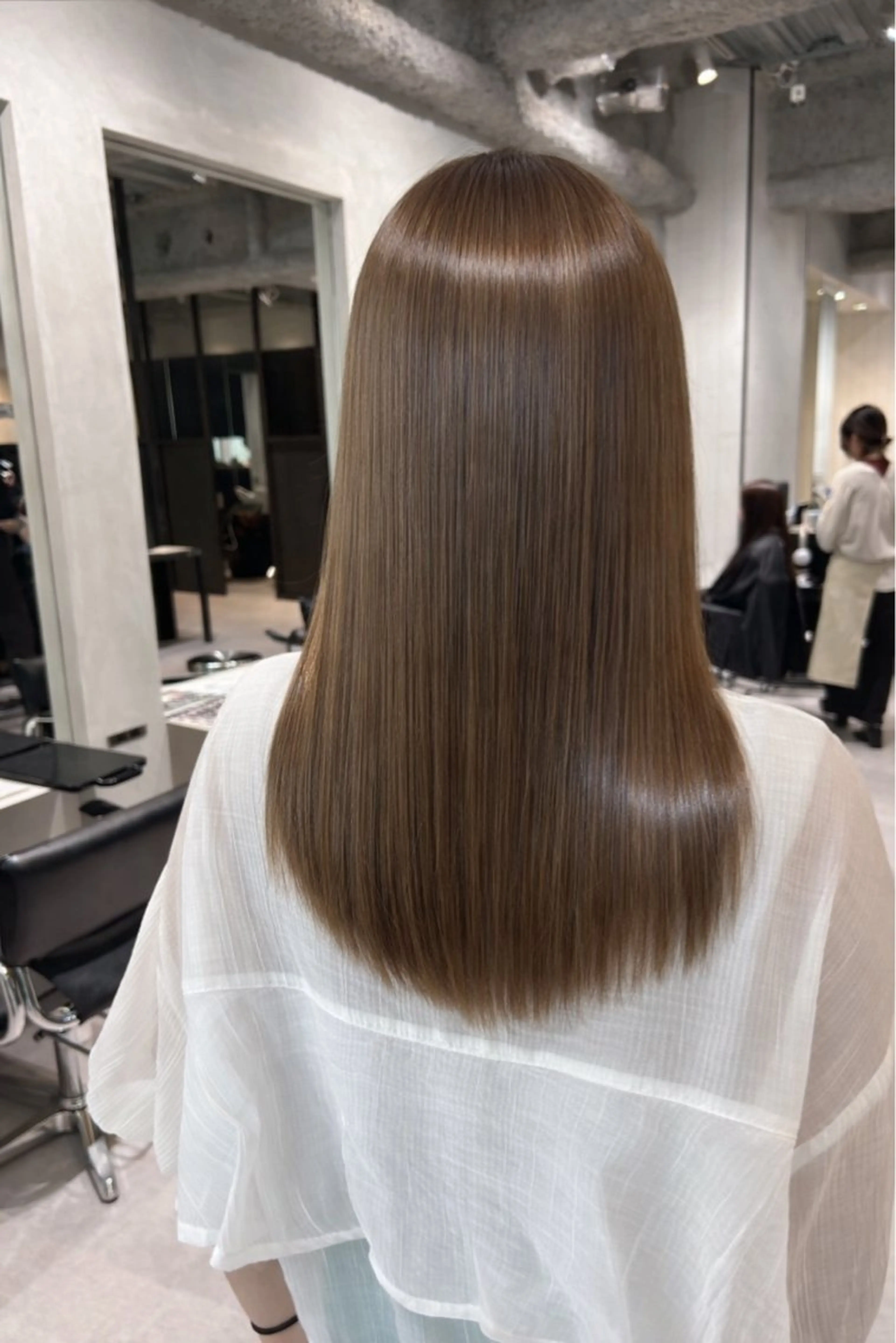 🎨【透明感UP】ブリーチ➕カラー【wカラー】の写真