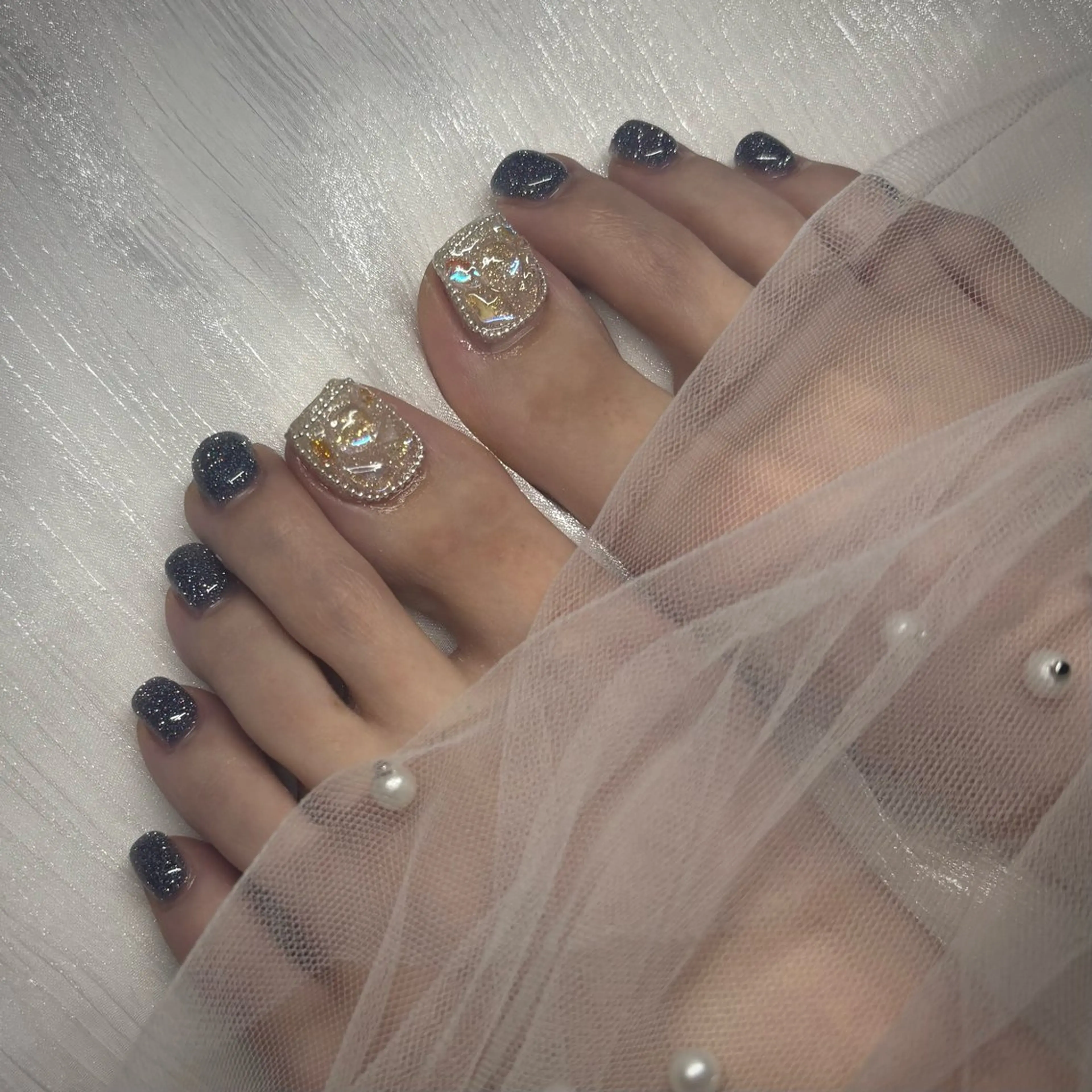 ネイル フラッシュネイル フラッシュマグ フットネイル 氷ネイル・うるうるネイル ワンカラーネイル 藤原 莉奈のネイルデザイン