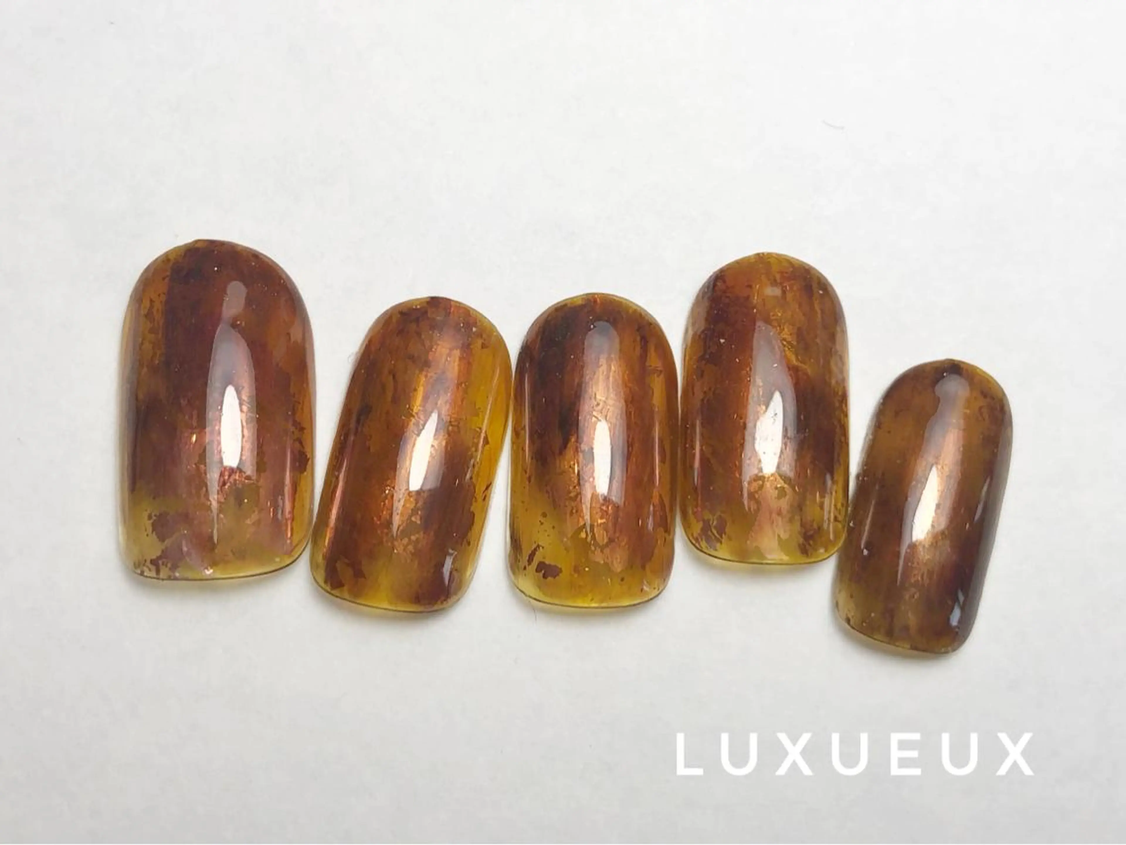 ネイル LUXUEUX春日店所属・LUXUEUX春日店 (ルクソー)のネイルデザイン