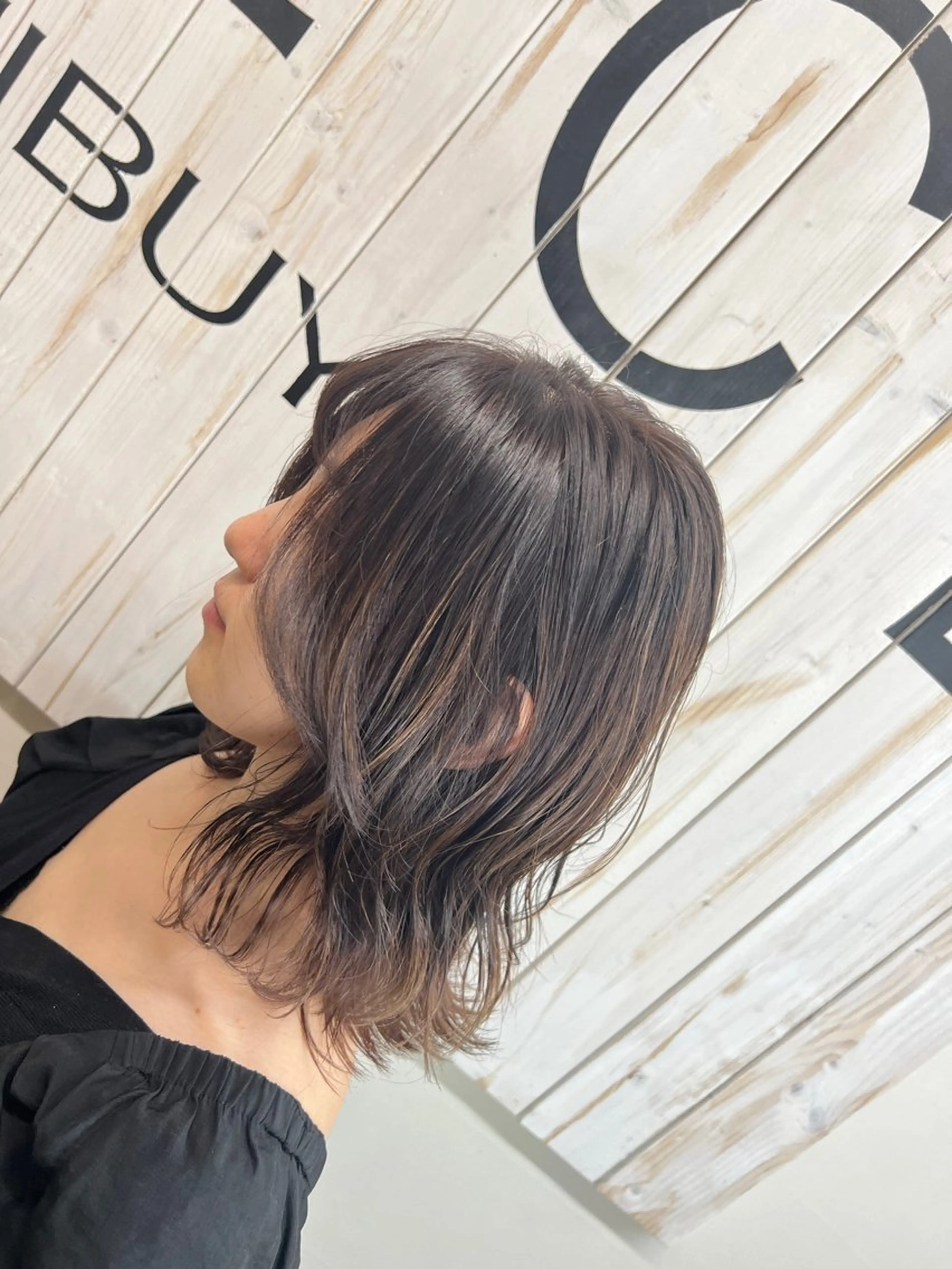 ミディアム カラー ヘアアレンジ ブリーチ ハイライトカラー ハイライト DIECESHIBUYA.所属・メンズ似合わせ/ ビジネスヘア/比嘉のヘアスタイル