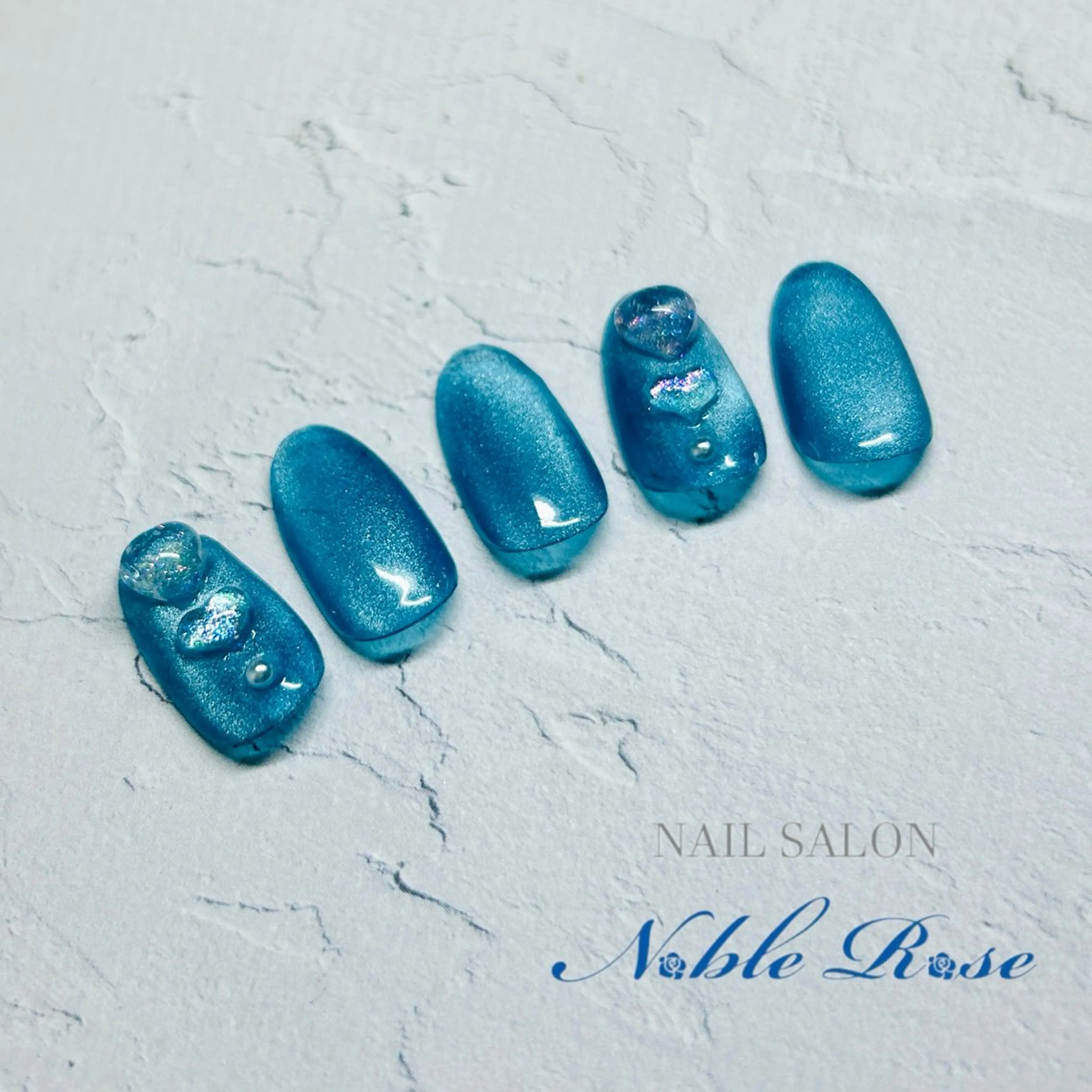 ネイル Noble Rose🥀のネイルデザイン