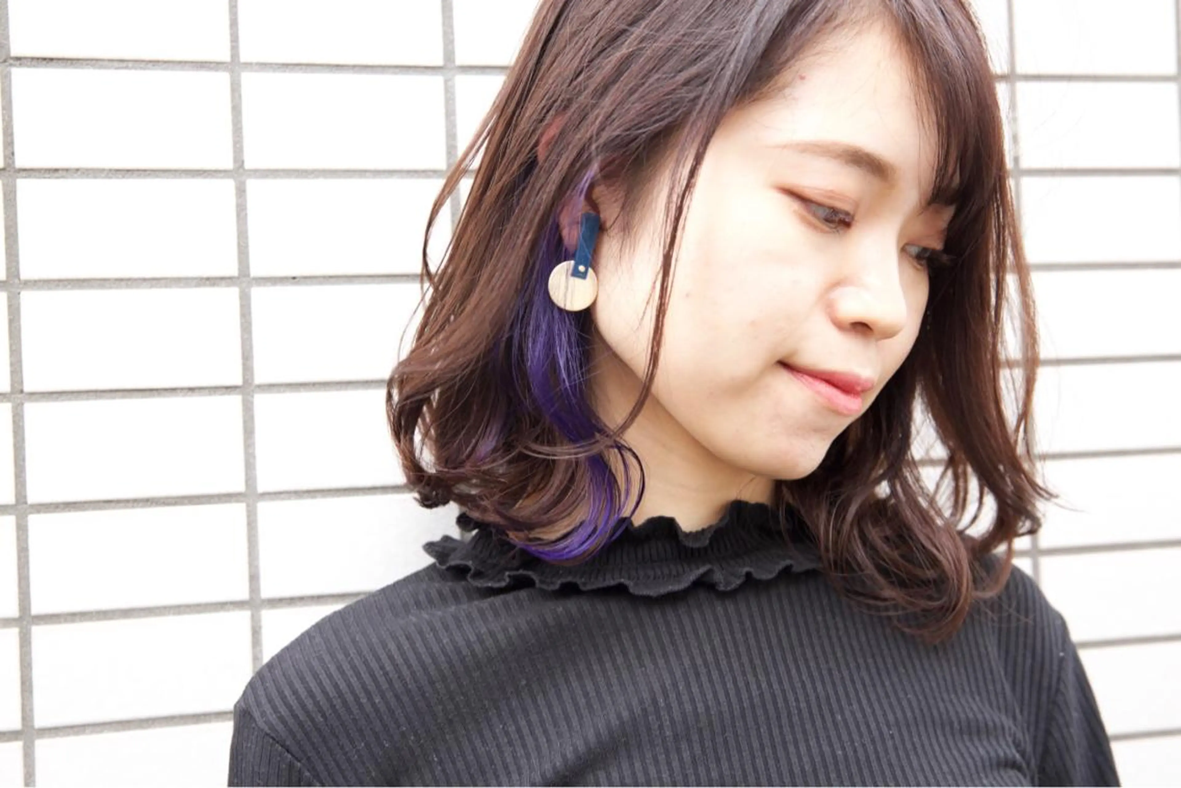 ミディアム カラー fio マナミのヘアスタイル