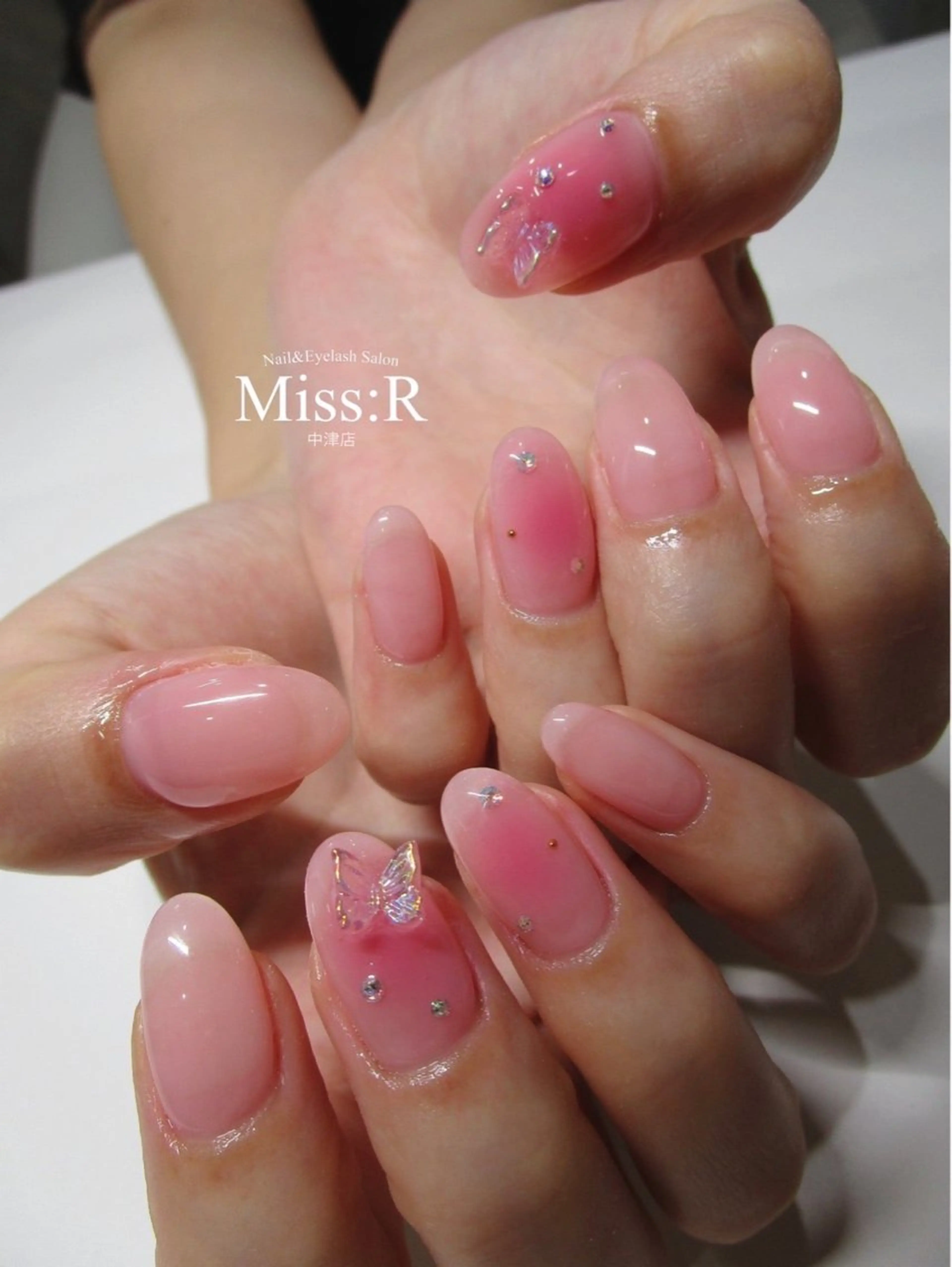 ネイル Miss:R 中津店所属・加藤 洋美のネイルデザイン