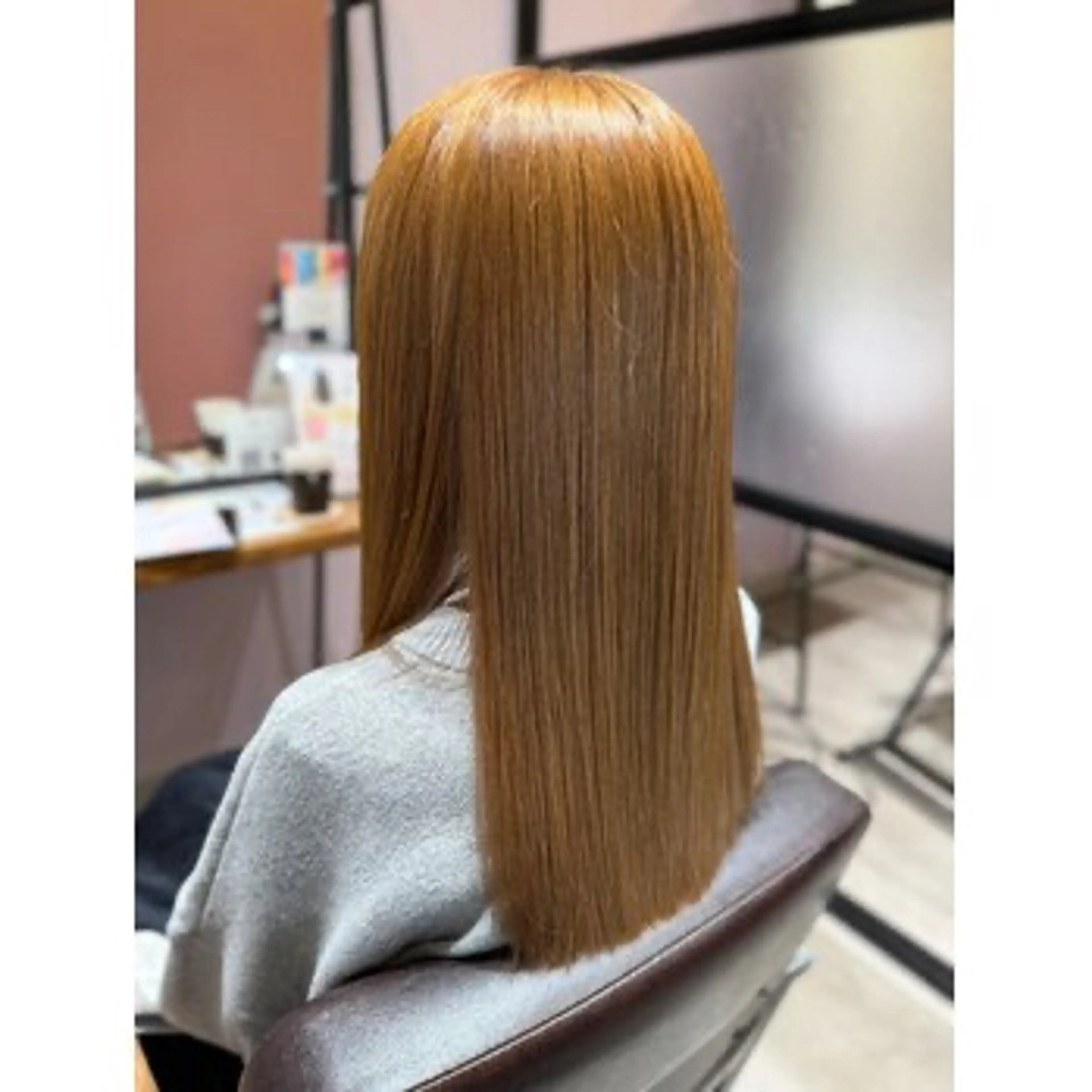 カラー ヘアカラー 梶 瑞希のヘアスタイル