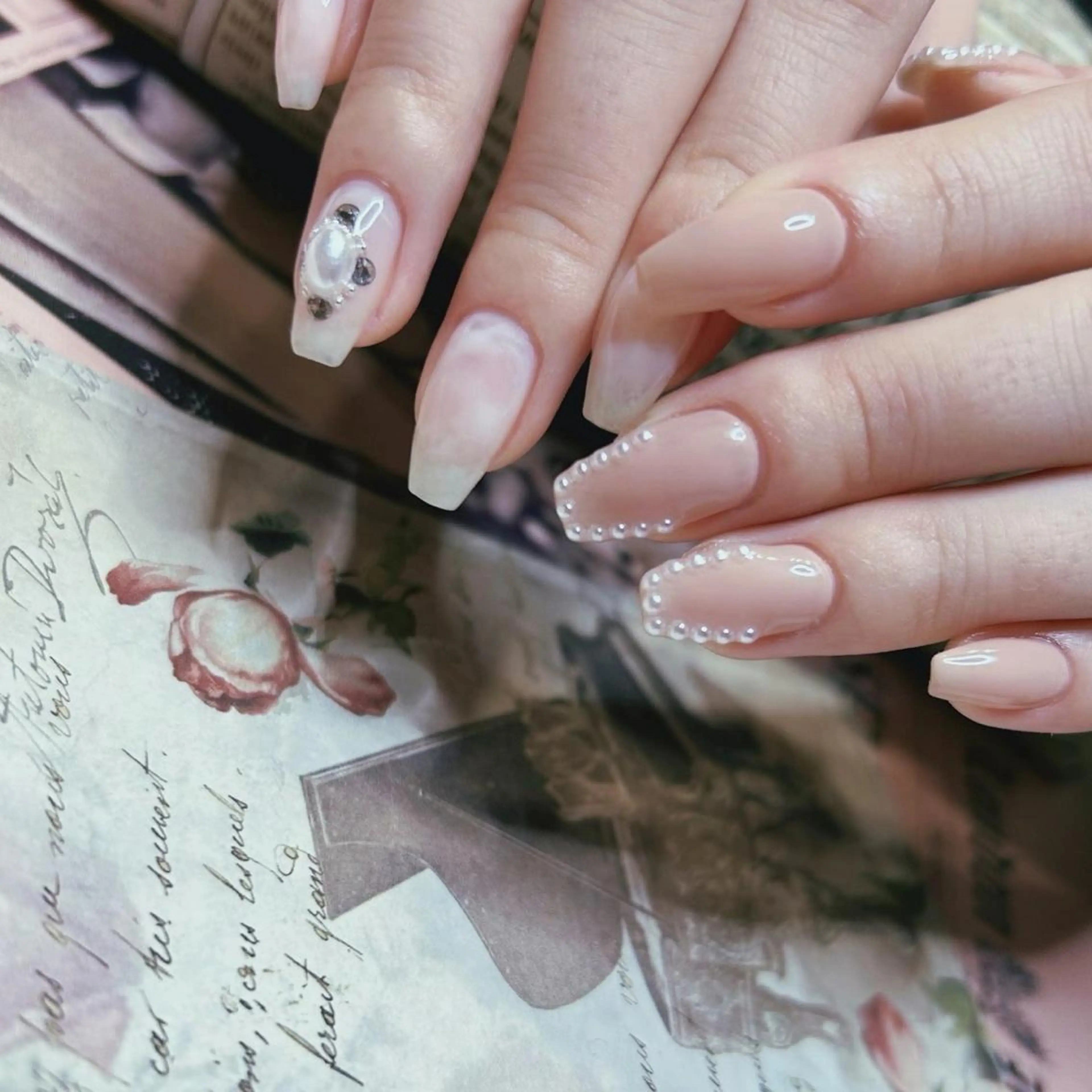 ネイル ハンドネイル NOIROUGE所属・NOI ROUGEのネイルデザイン