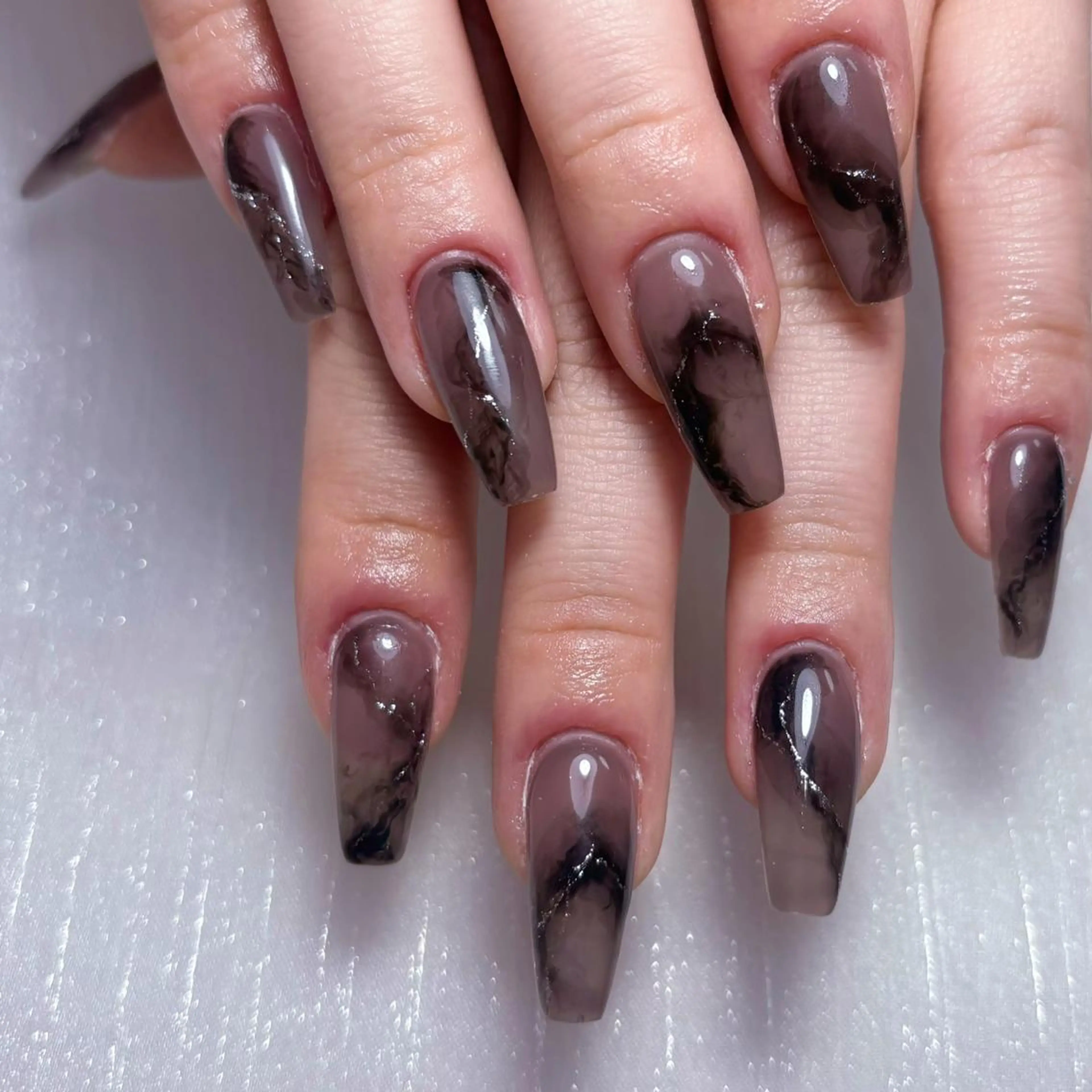 ネイル アートネイル オーロラネイル ガーリー キラキラネイル 韓国ネイル ハンドネイル DIANMOND NAIL🌸のネイルデザイン