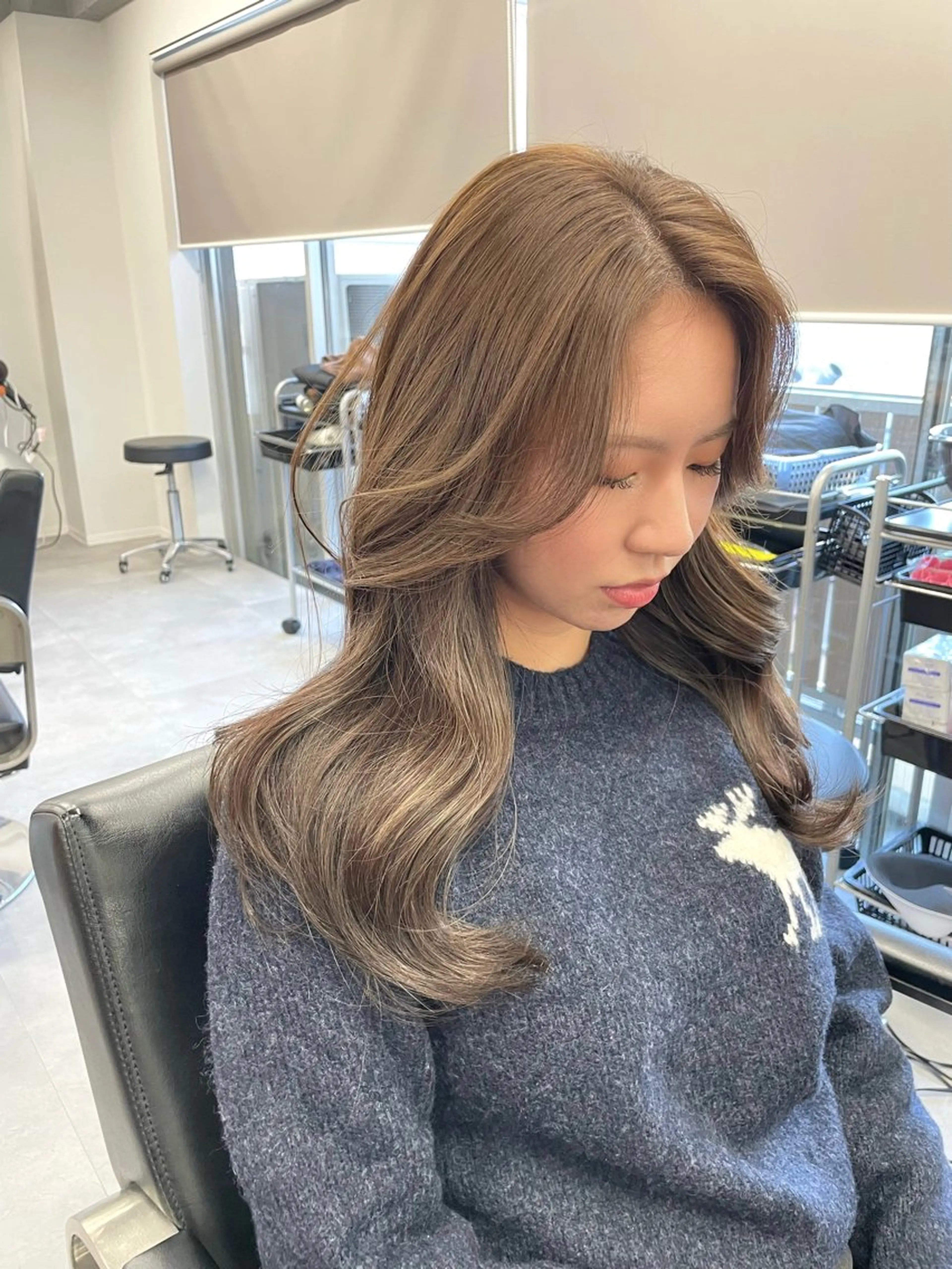 ロング カラー ミルクティーベージュ ❤︎レイヤー　MIAのヘアスタイル