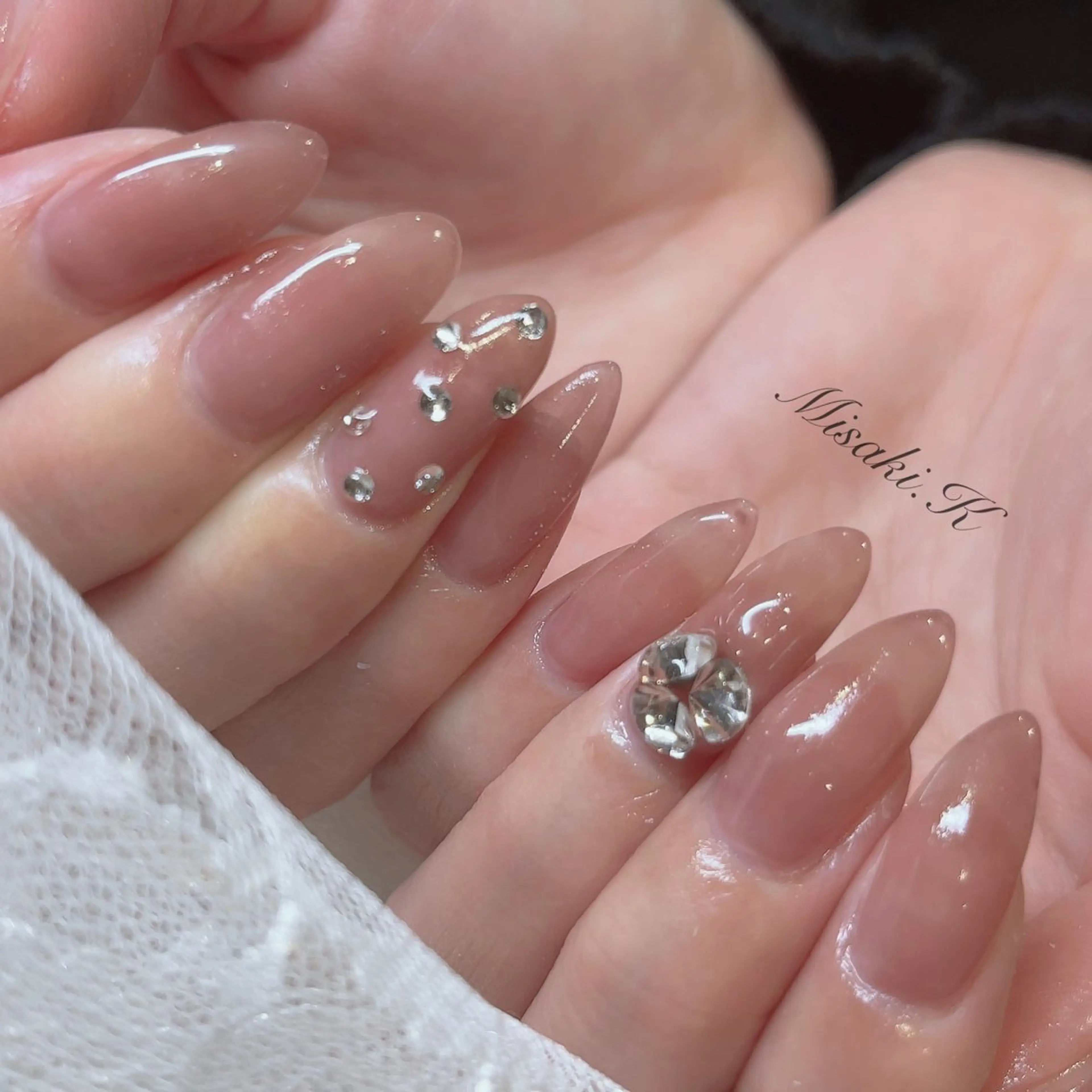 ネイル ストーンネイル ハンドネイル K. Misakiのネイルデザイン