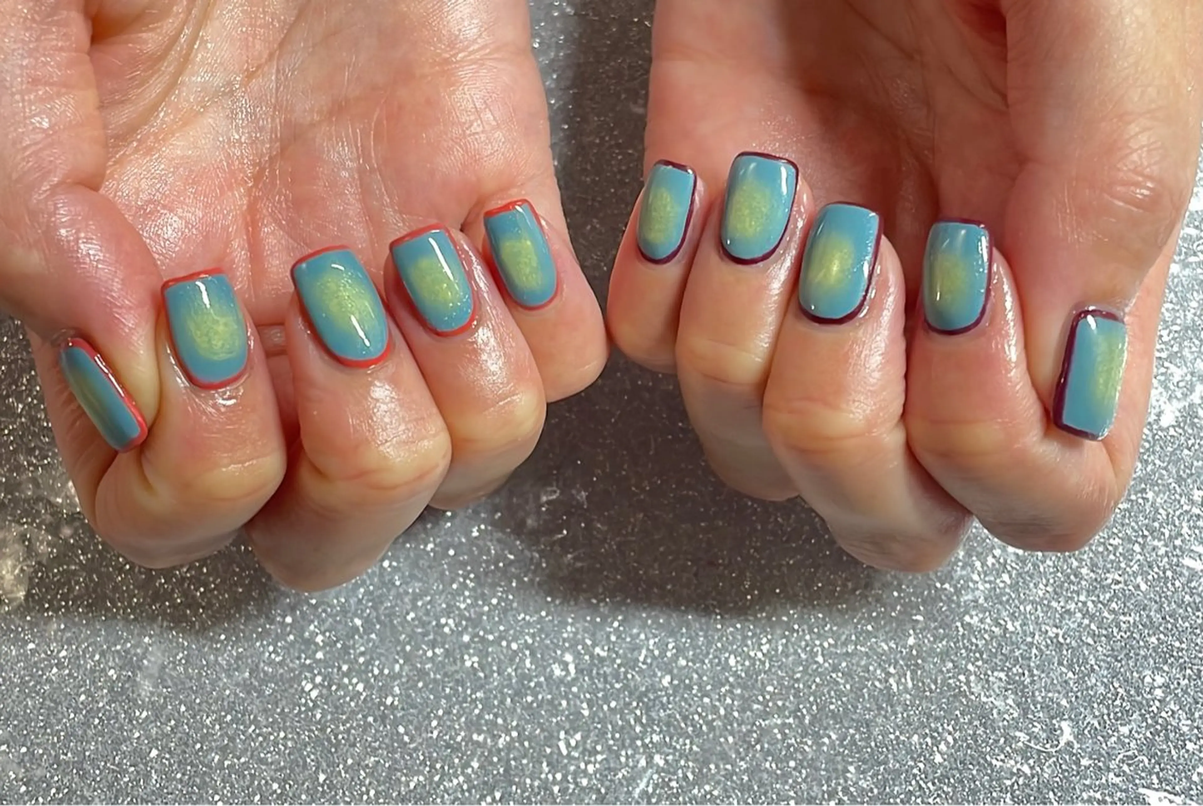 ネイル ハンドネイル VIERU 🌈🎀💖のネイルデザイン