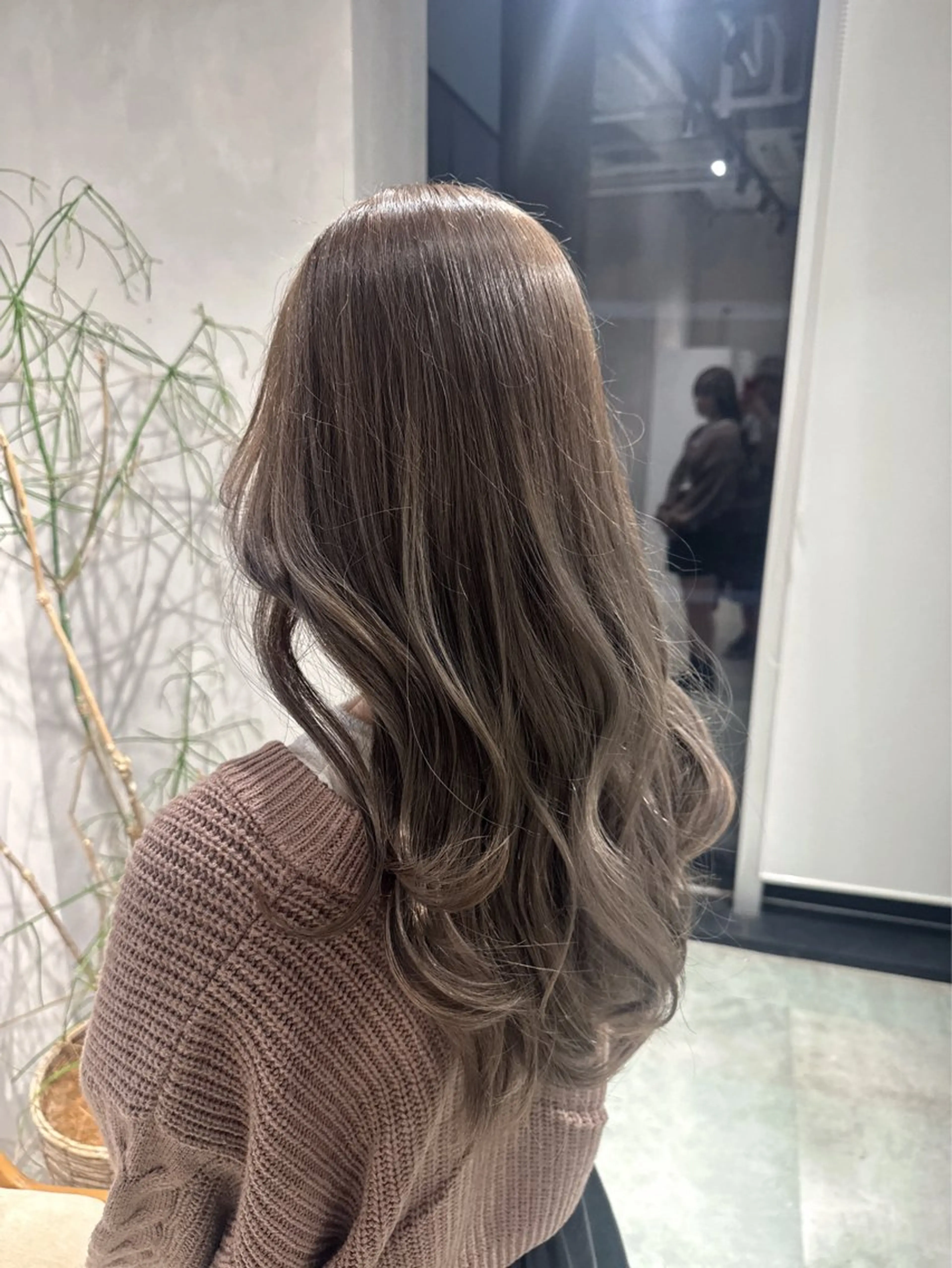 カラー ベージュカラー ヘーゼル カット ヘアカラー トリートメント 透明感カラー✨艶髪 制作🌱山根あゆみのヘアスタイル