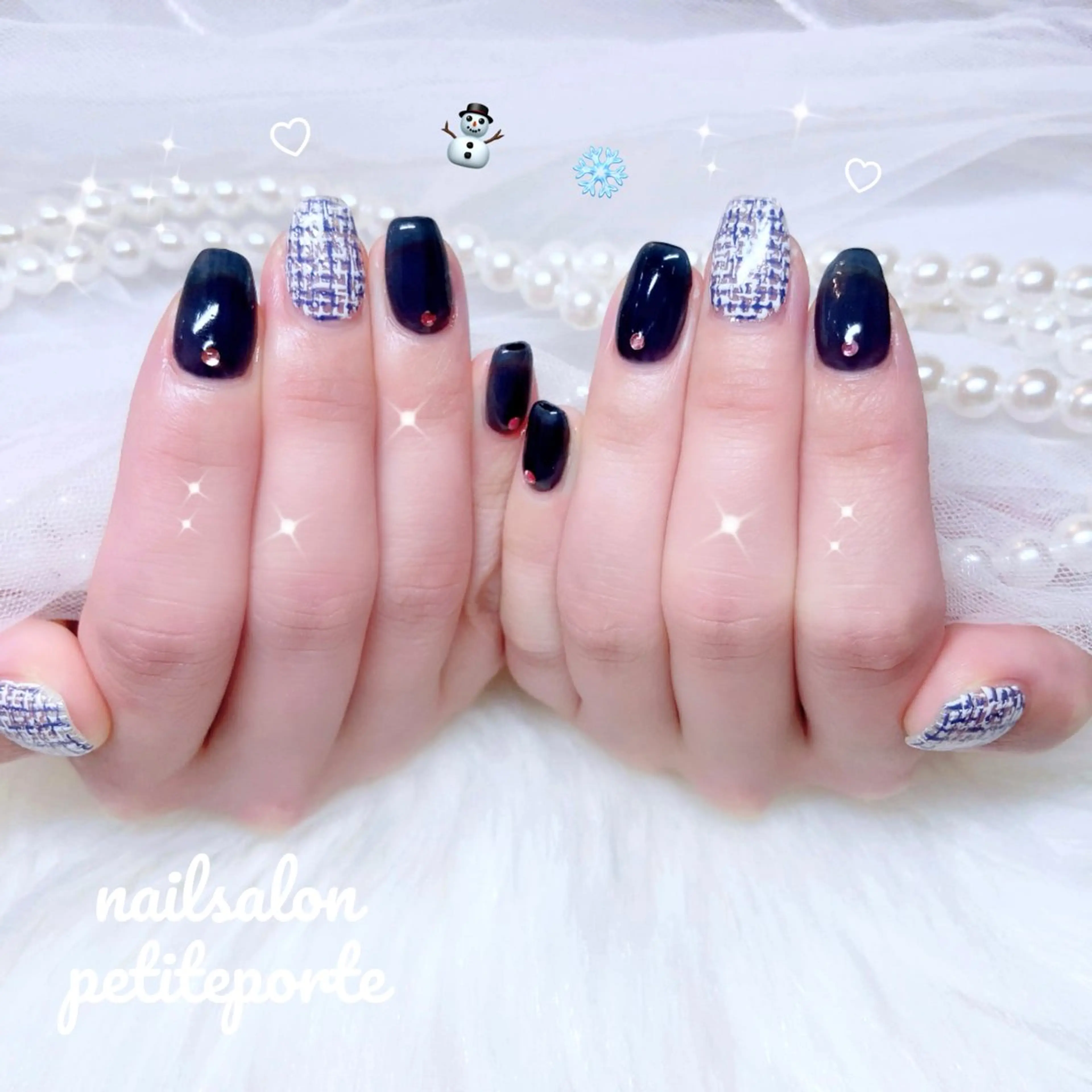 ネイル ブルー ピンク ストーンネイル ツイードネイル ハンドネイル nailsalon petite porte所属・petite porteのネイルデザイン