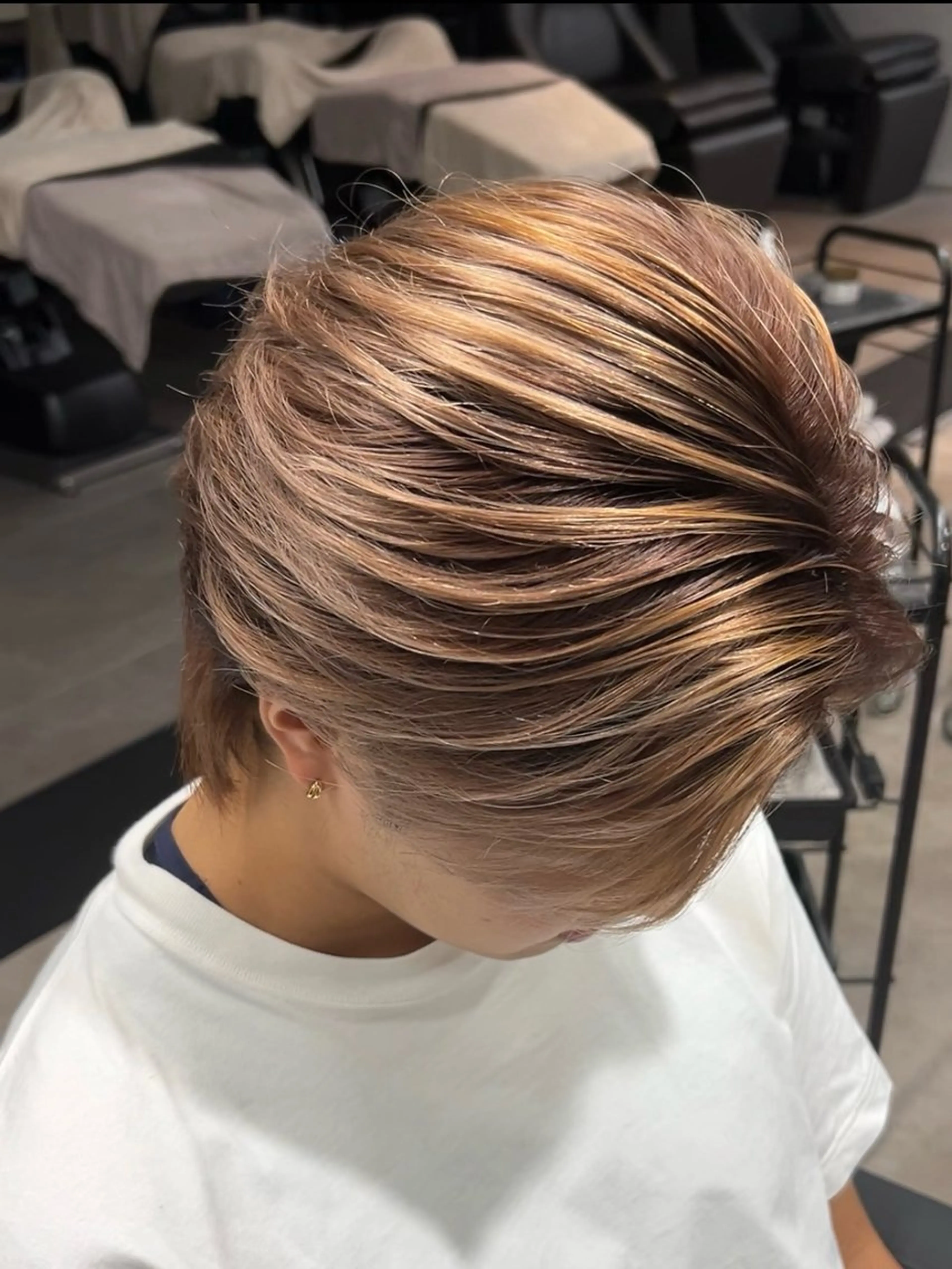 カット✂️＋眉カット✂️＋選べるメンズハイライトorバレイヤージュ🎨＋髪質改善システムトリートメントの写真