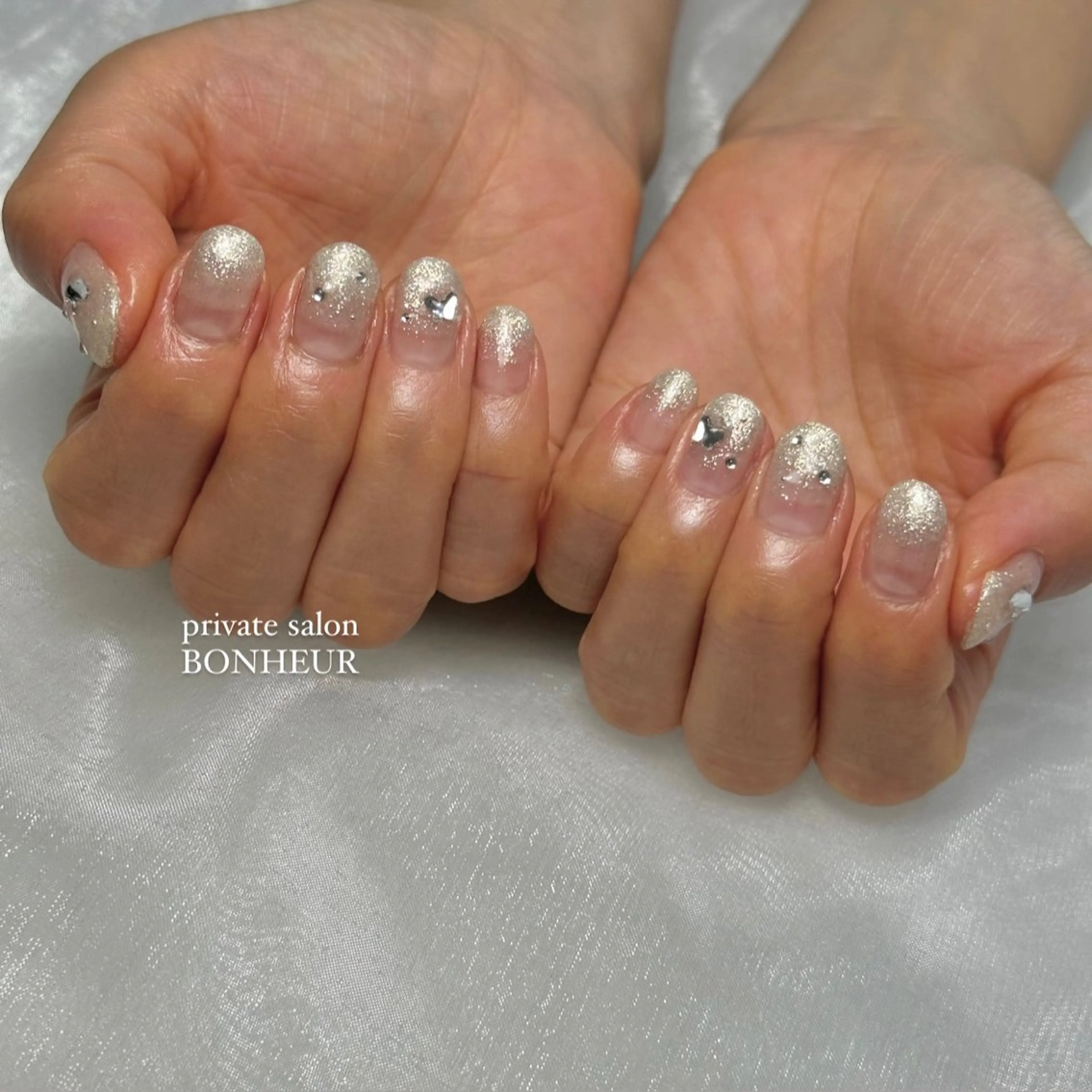 ネイル ハンドネイル BONHEUR Annaのネイルデザイン