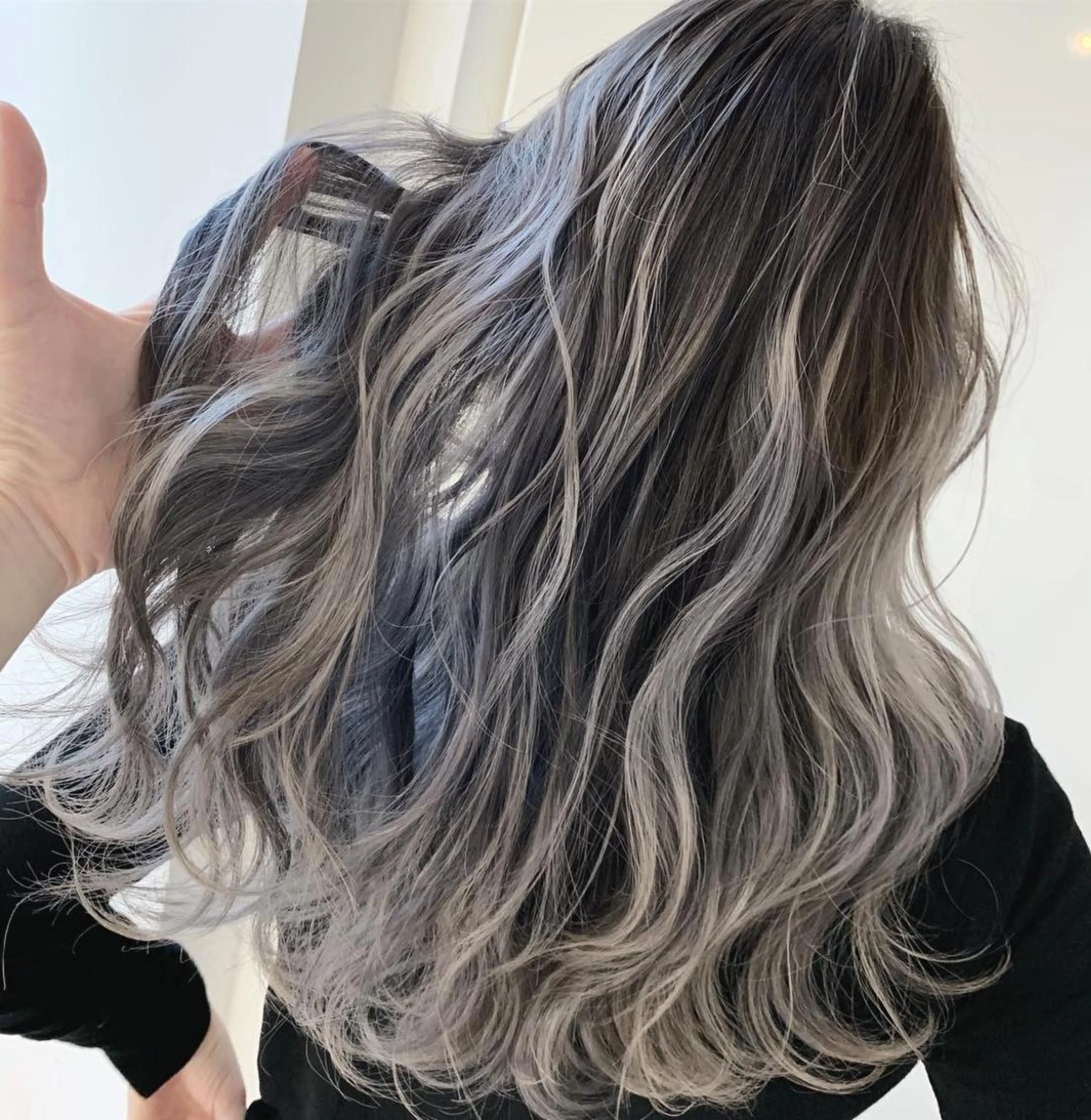 ロング カラー ヘアアレンジ 髪質改善land千葉所属・阿部 圭悟のヘアスタイル