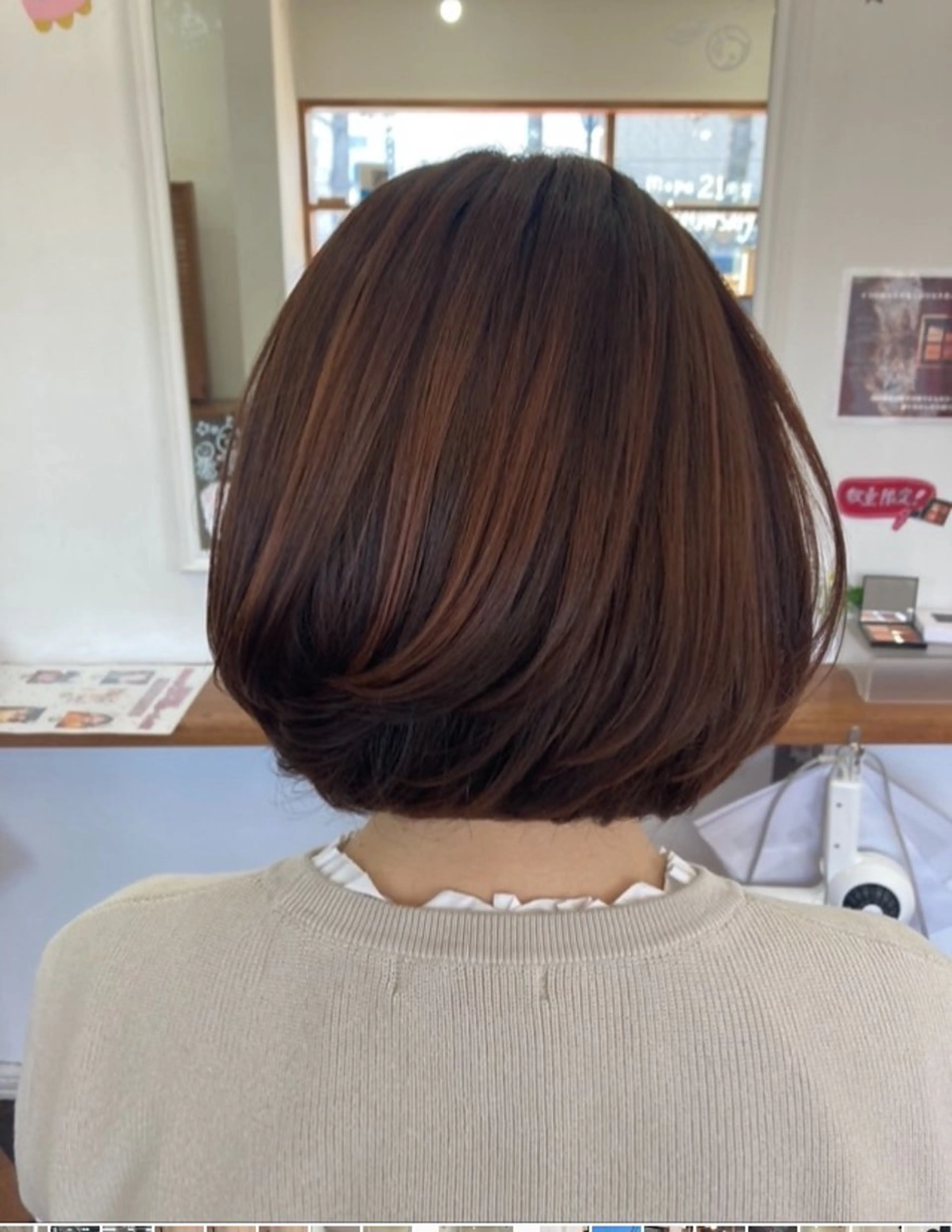 ミディアム カラー ブリーチ ブラウンカラー ケアブリーチ イヤリングカラー インナーカラー mopa所属・mopa_kaede 暖色カラー/ロングのヘアスタイル