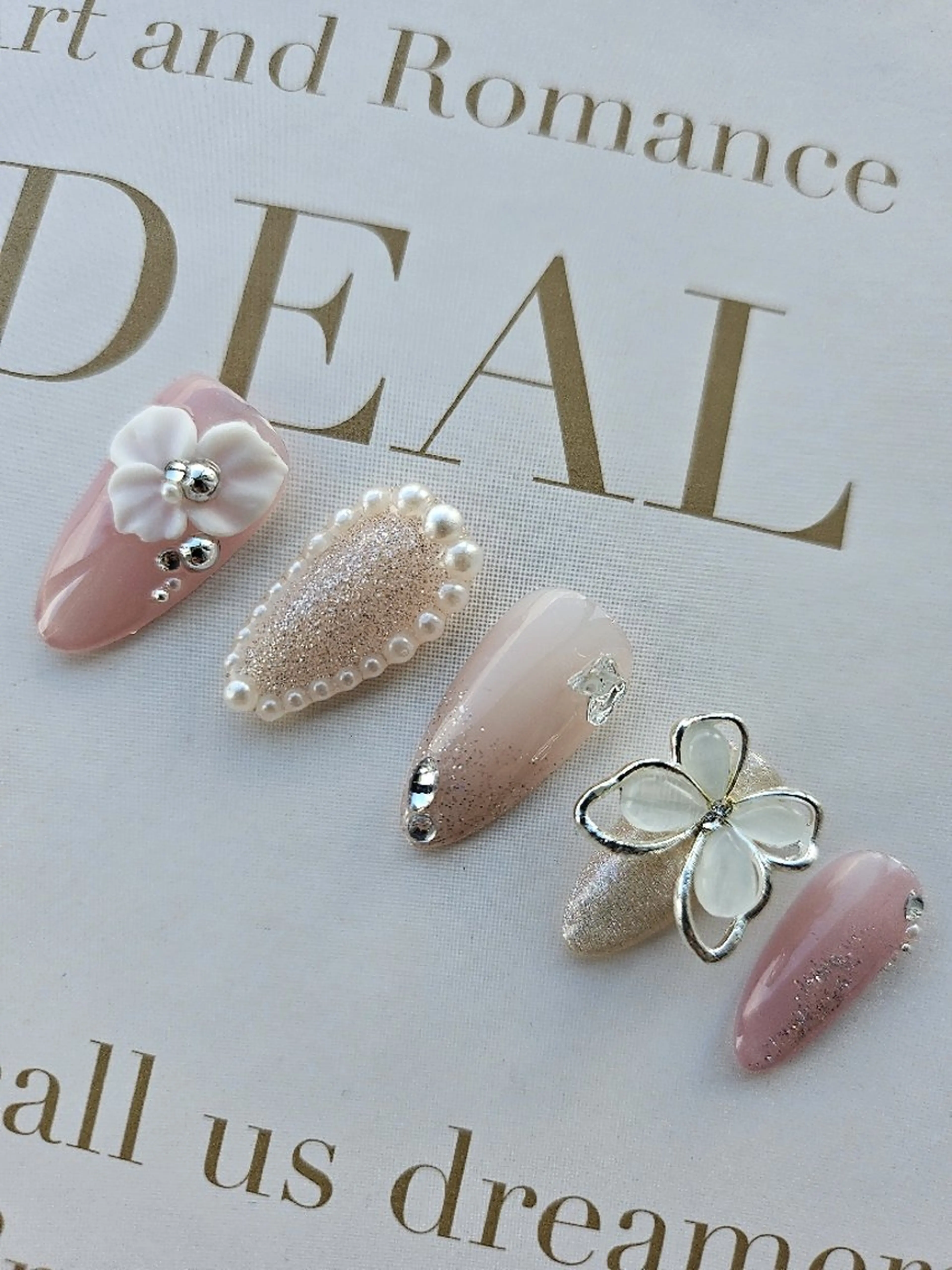 ネイル 成人式 ジェルネイル ガーリー ピンク ネイルチップ Noah'snail   のネイルデザイン