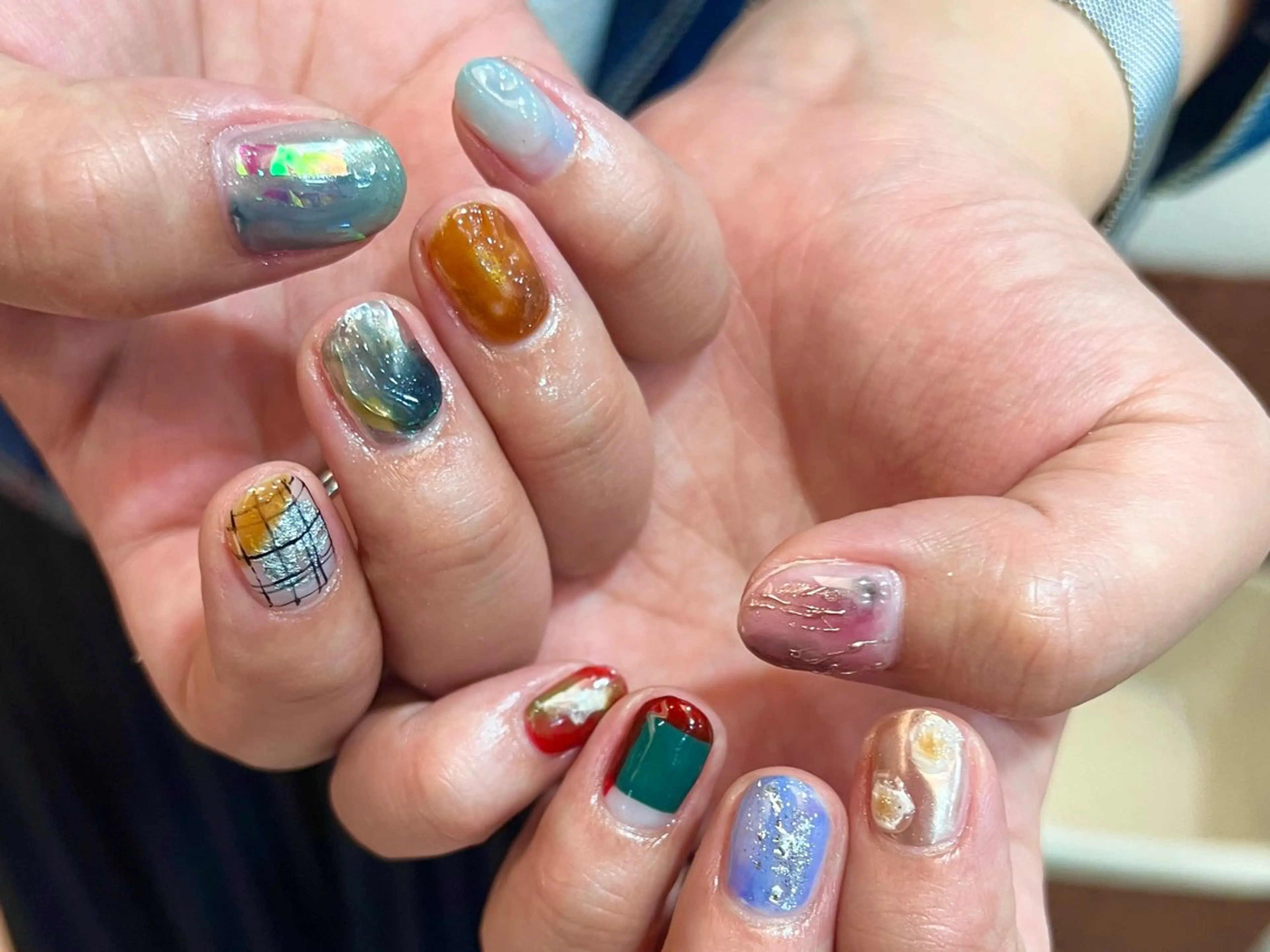 ネイル ハンドネイル 河野 弥月のネイルデザイン