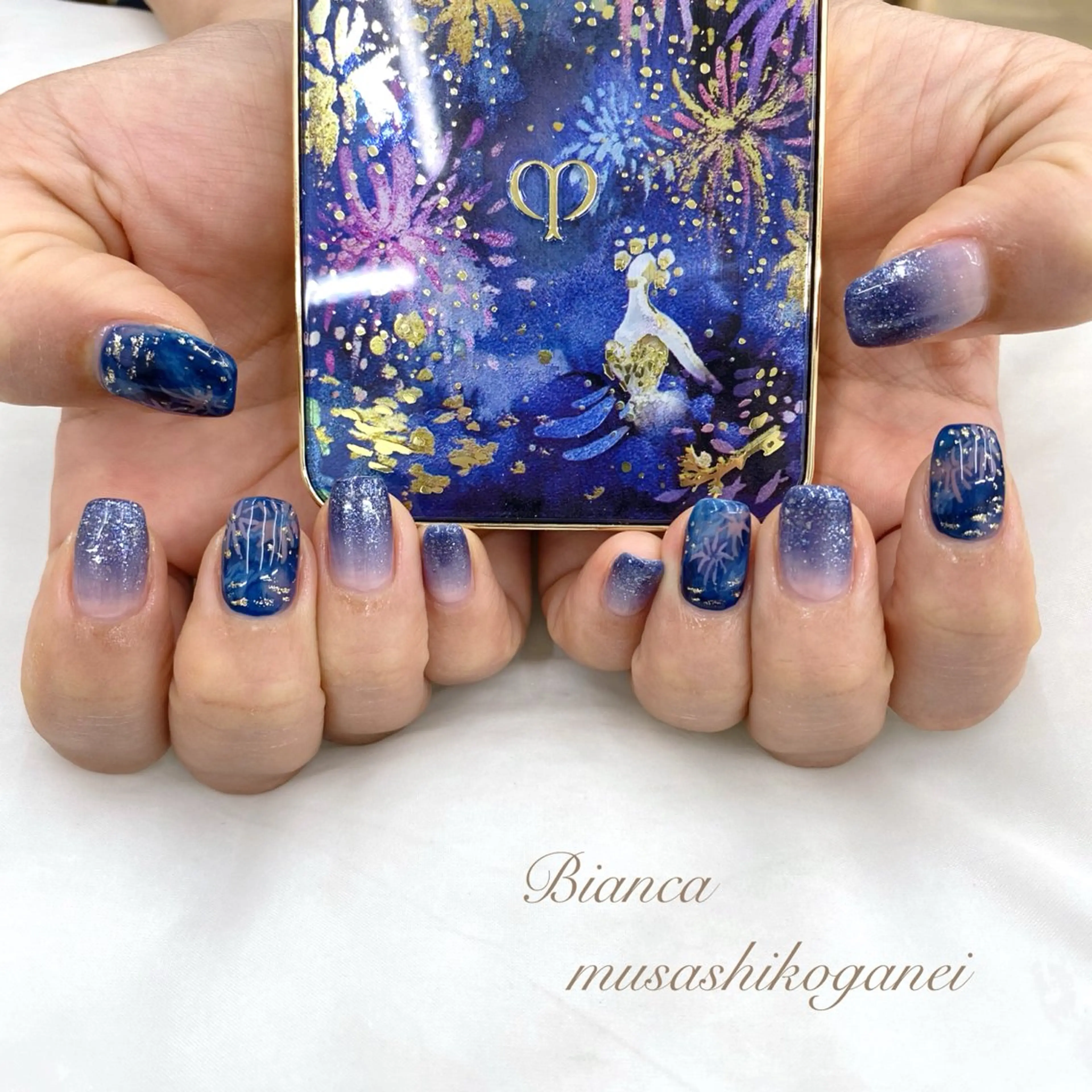 ネイル グラデーション ネイビー ニュアンスネイル ハンドネイル Bianca 武蔵小金井　しぎはらのネイルデザイン