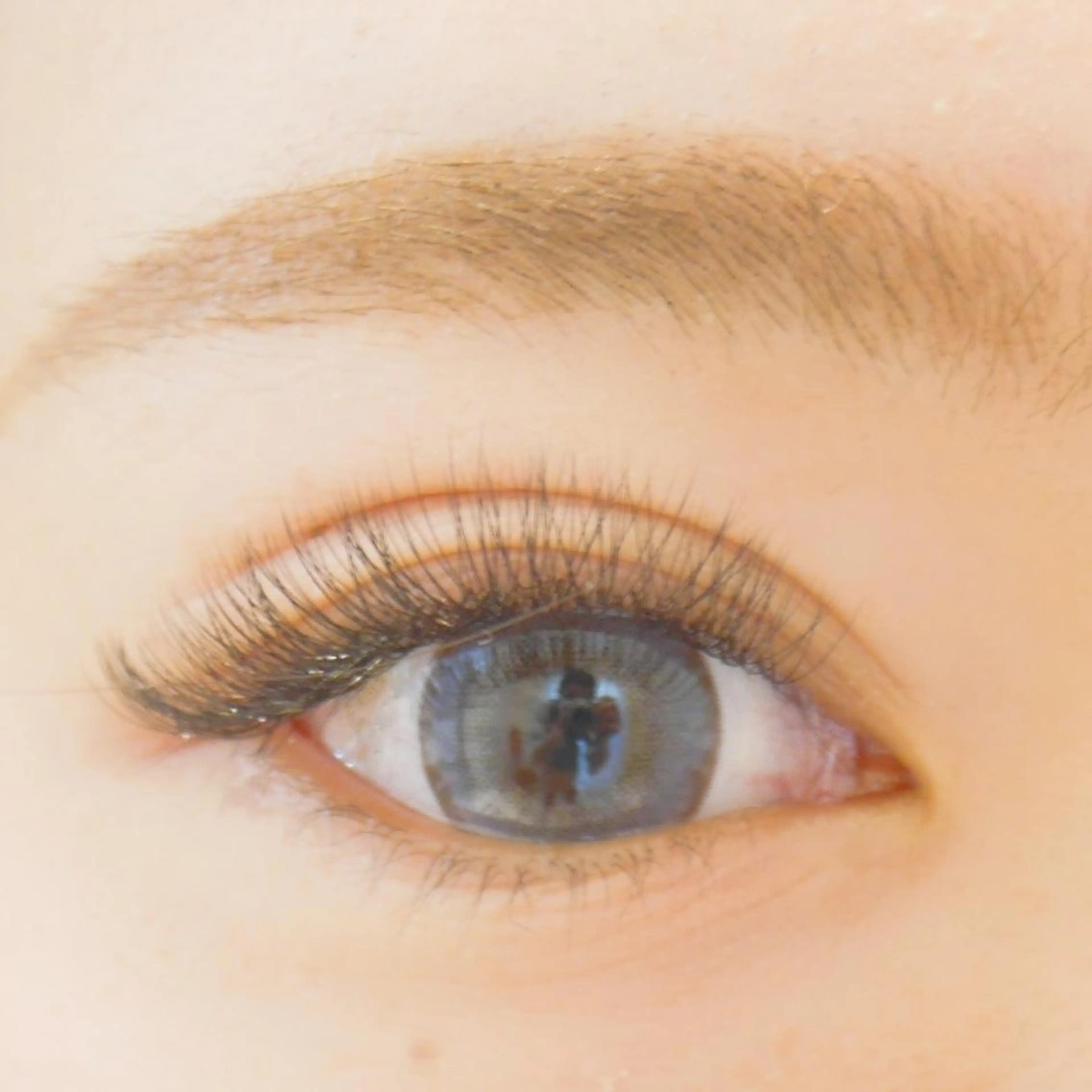 マツエク・マツパ 束感まつ毛 カラーマツエク フラットラッシュ 下まつげエクステ 一重×まつ毛パーマ マツエク BLAO: Kawakitaのマツエク・マツパデザイン