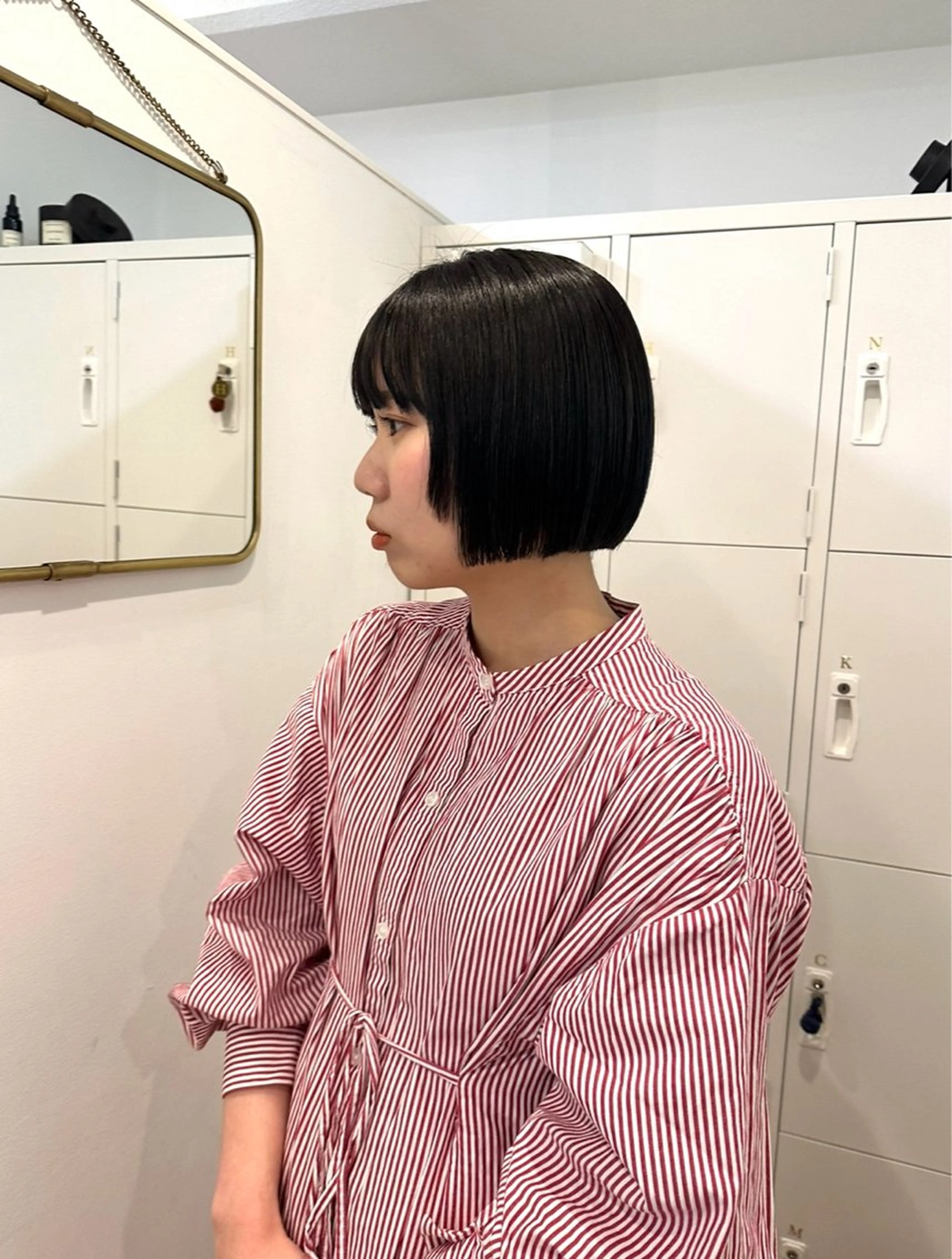 ミディアム カラー 顔まわりレイヤー レイヤーカット カット ヘアカラー トリートメント 梅田/柔らかカラー/ オオハシ リナコのヘアスタイル