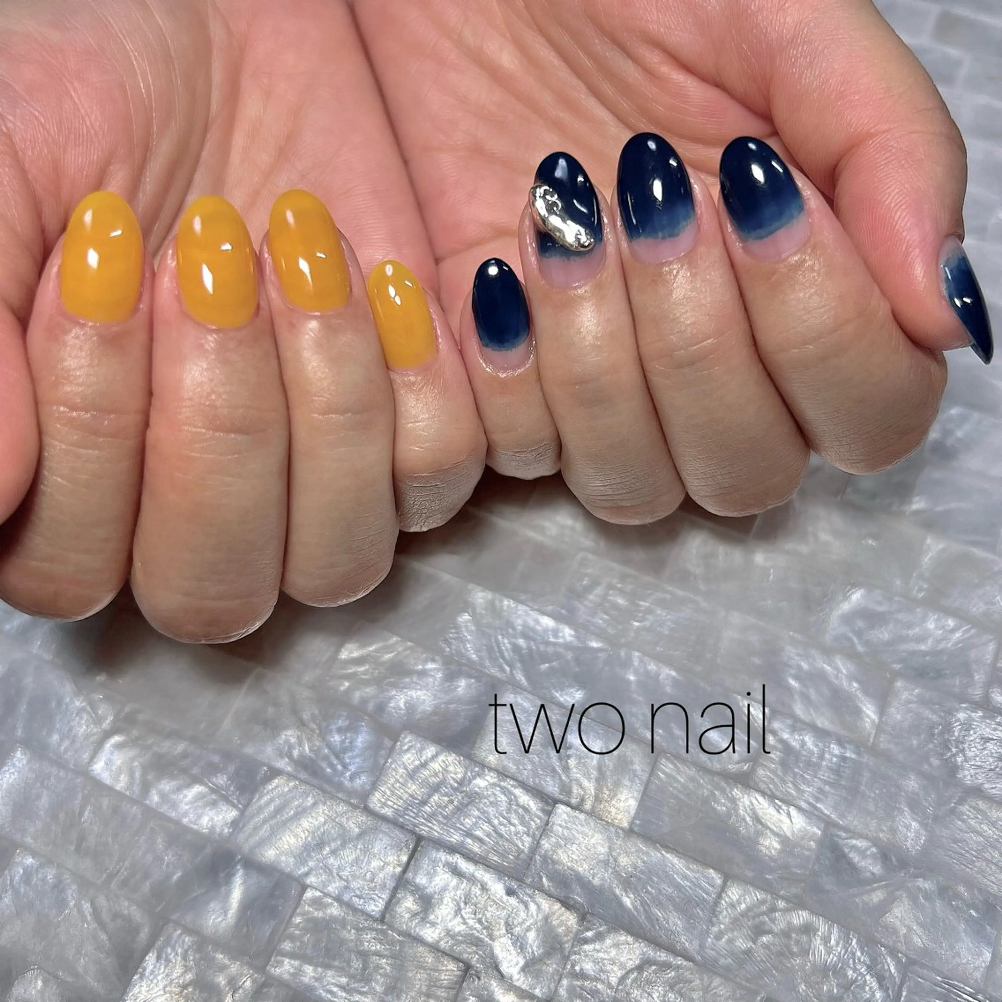 ネイル ネイルチップ ホワイト ハンドネイル two nailのネイルデザイン
